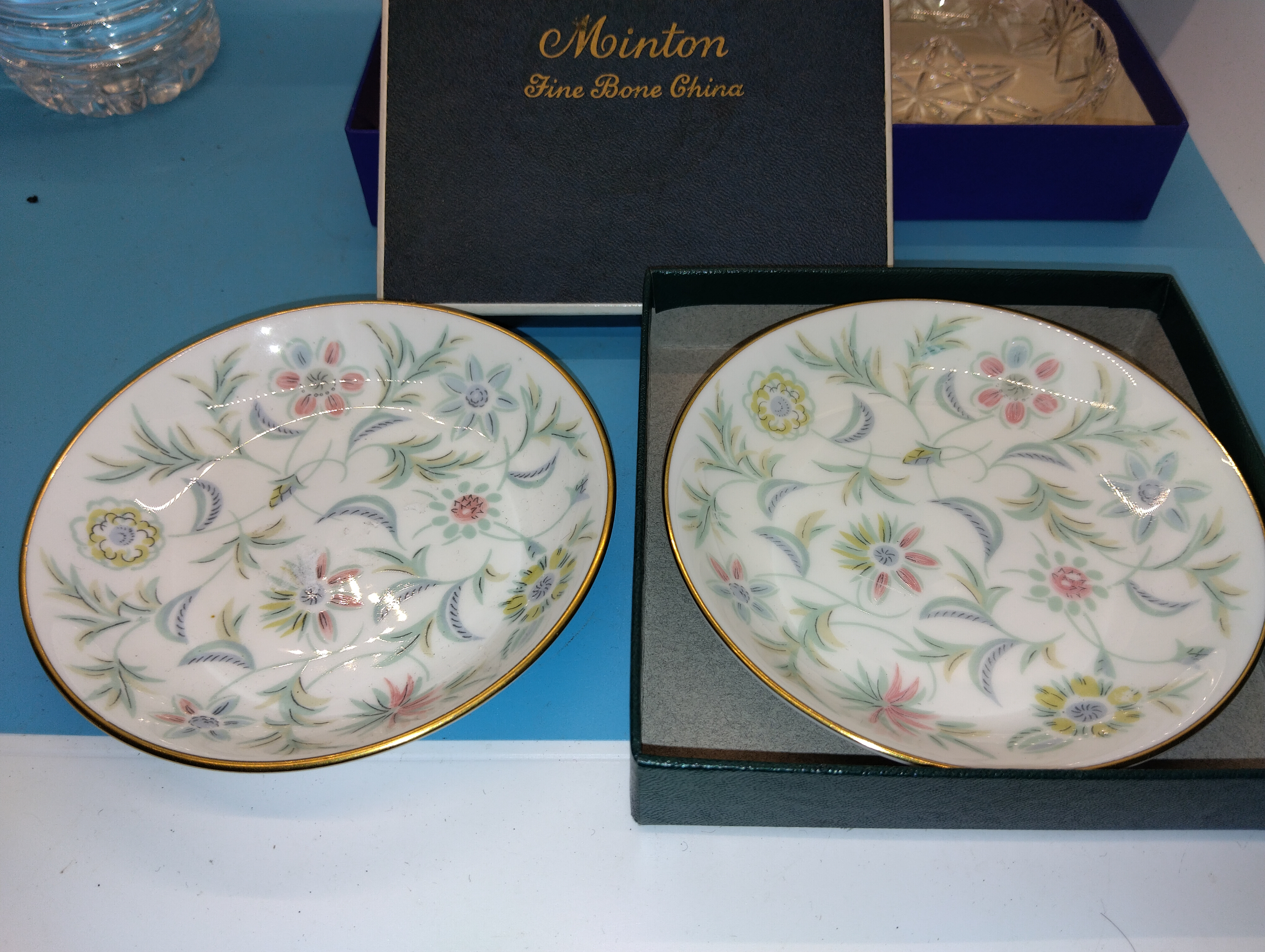 NICE BOXED PAIR OF MINTON PIN DISHES