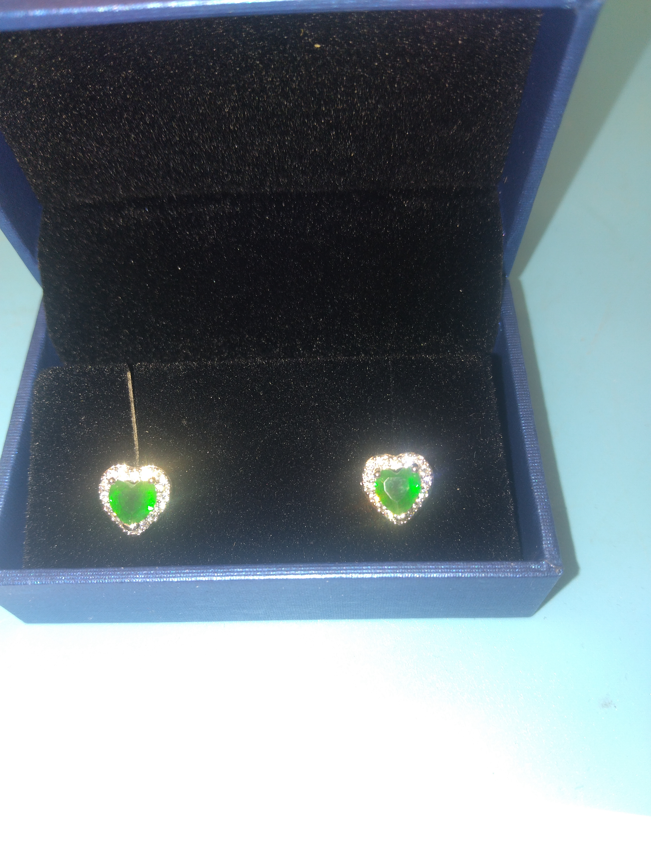 NEW BOXED HEART EARINGS WITH GREEN STONE