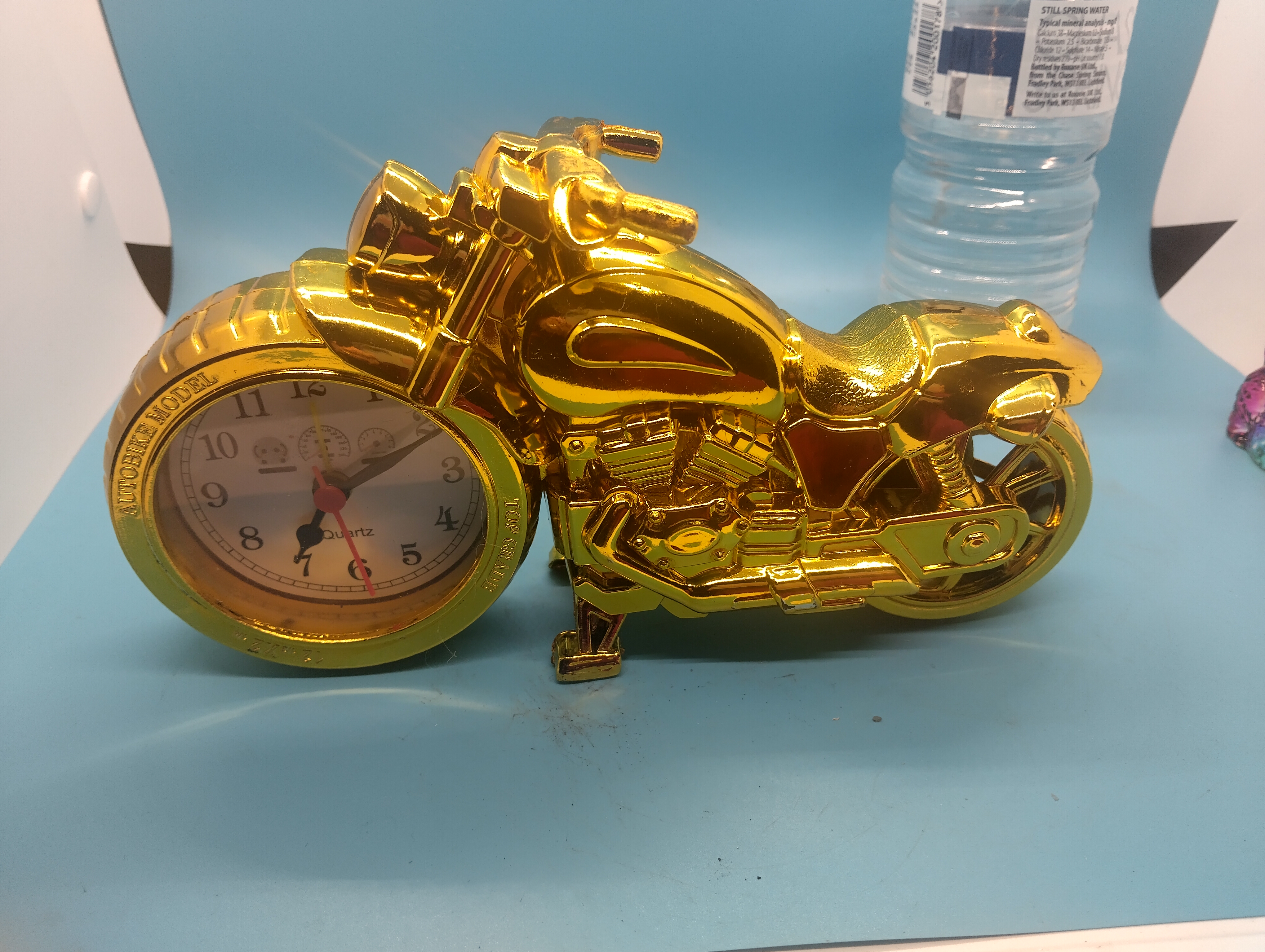 VERY NICE MOTOR BIKE CLOCK IN GOLD TONE