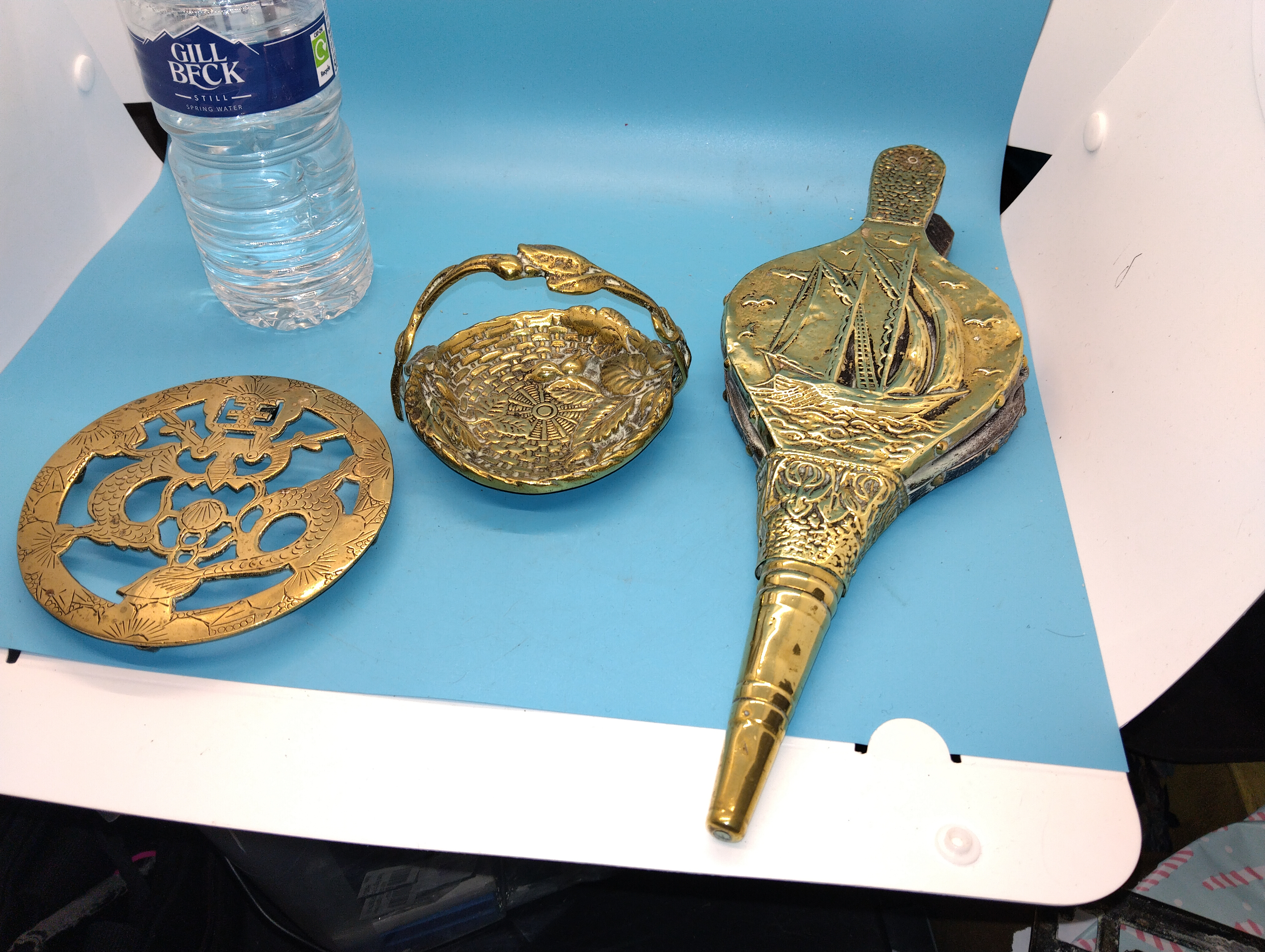NICE COLLECTION OF BRASS INCLUDING TRIVET ETC