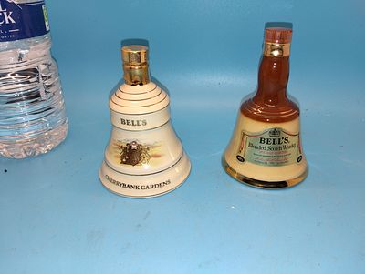 TWO VERY NICE WADE SMALL WADE BELLS SCOTCH WHISKY CHERRYBANK GARDENS ONE DEFINATELY SEALED 