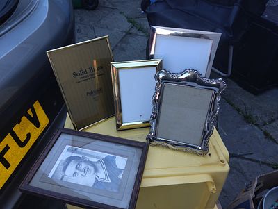 NICE SELECTION OF PICTURE FRAMES