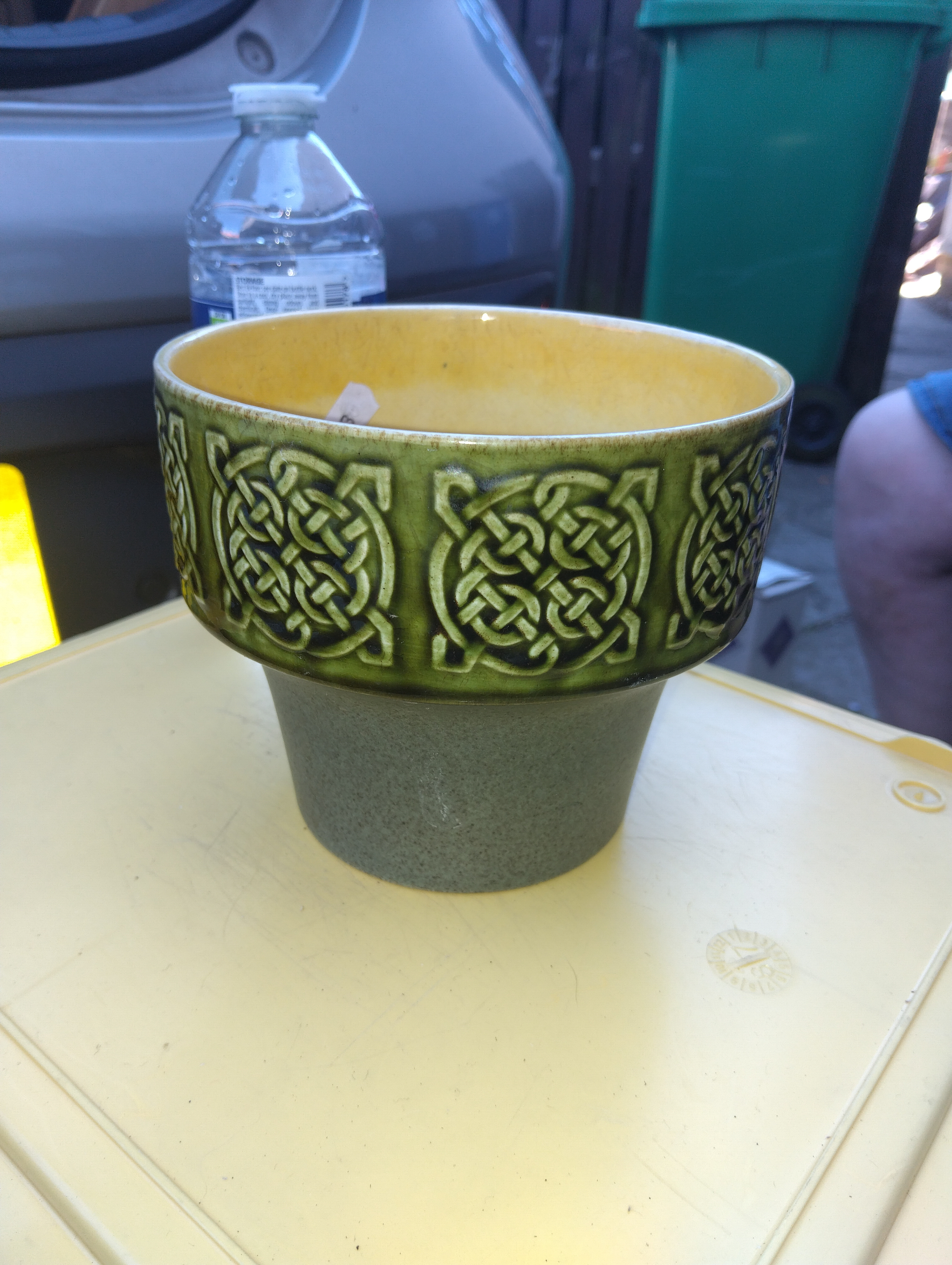 VERY NICE CELTIC RETRO POTTERY VASE