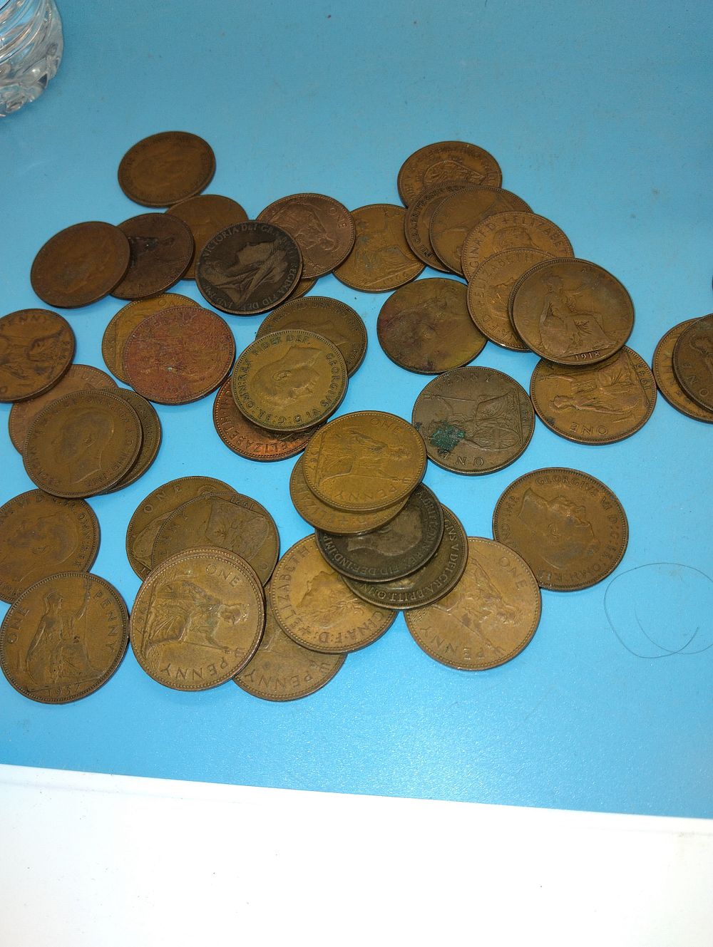 NICE SELECTION OF COLLECTIBLE COINS