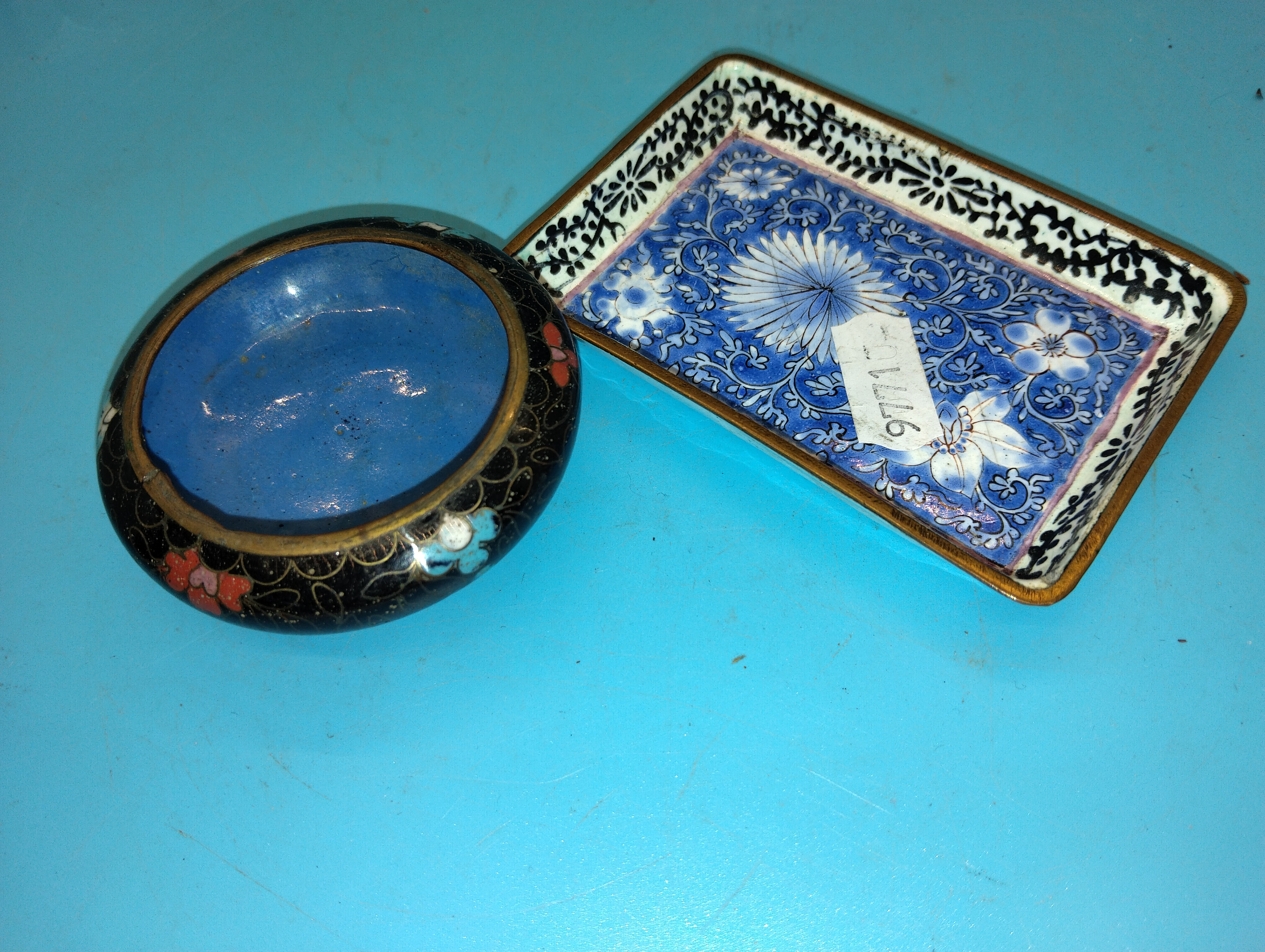 NICE SMALL CLOSSONNE BOWL AND ORIENTAL PIN DISH