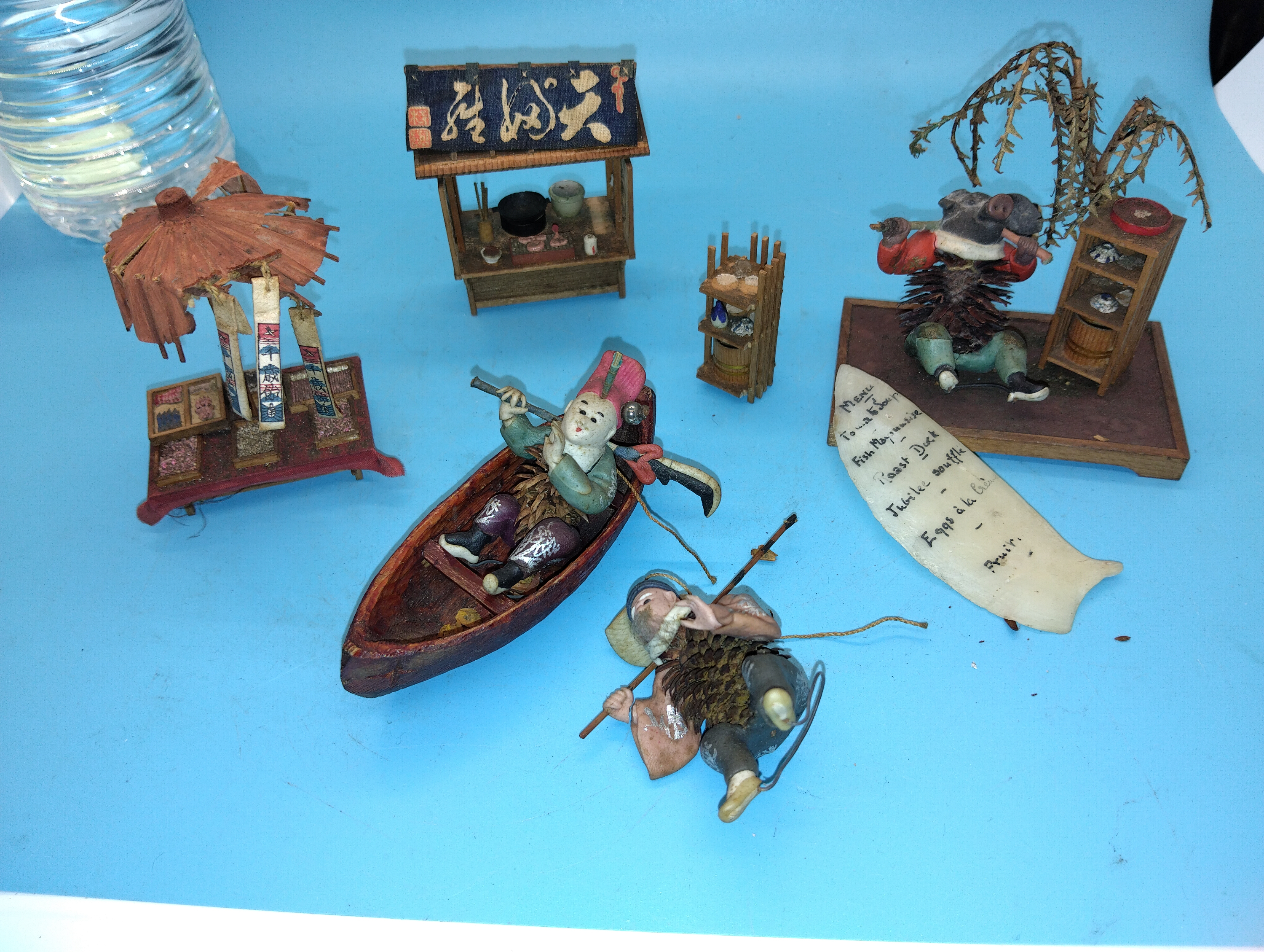 RARE COLLECTION OF ORIENTAL MINITURE ITEMS FISHING SCENE WITH FIGURES AND BOAT