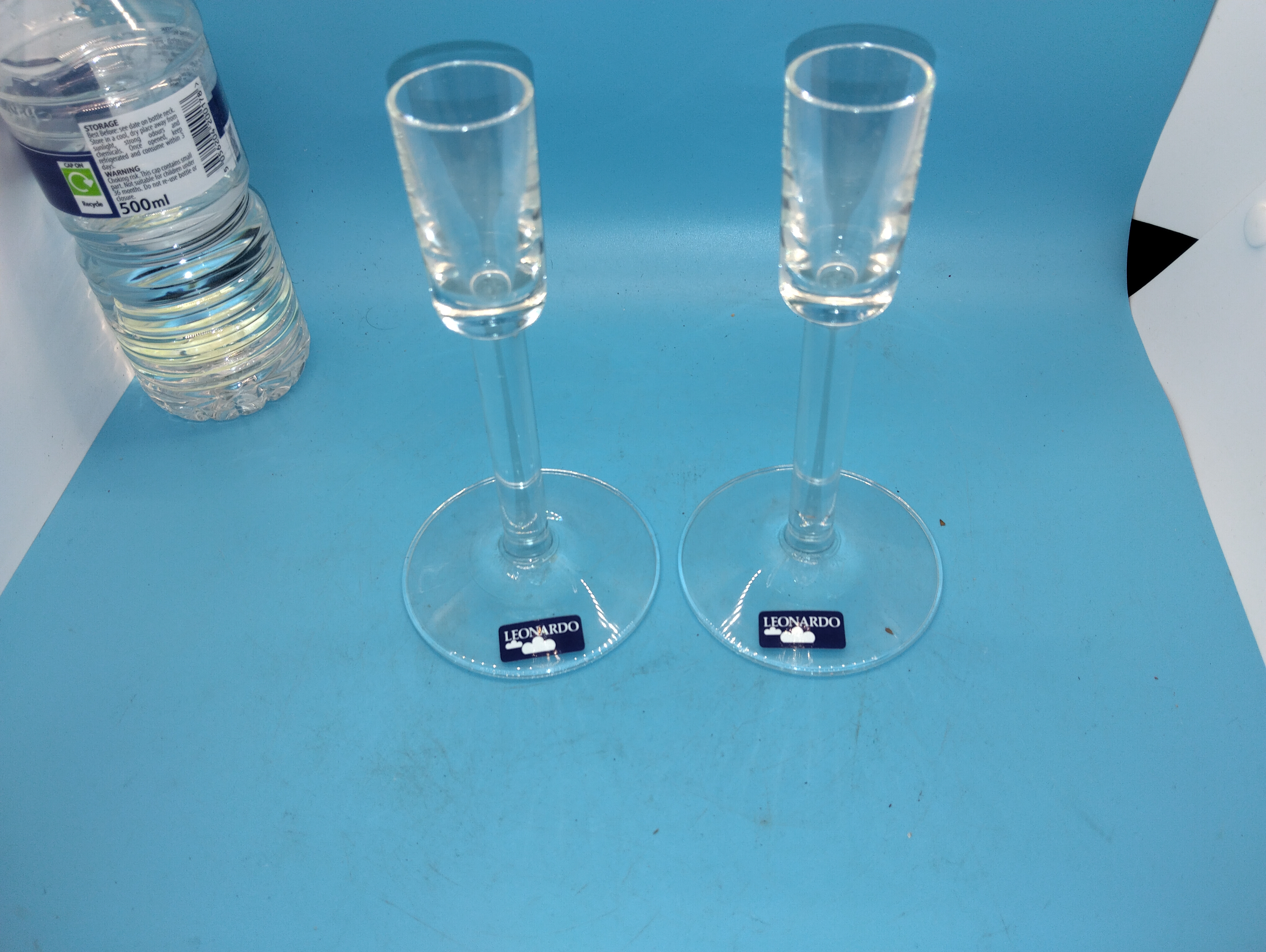 VERY NICE PAIR OF LEONARDO GLASS CANDLESTICKS AS NEW