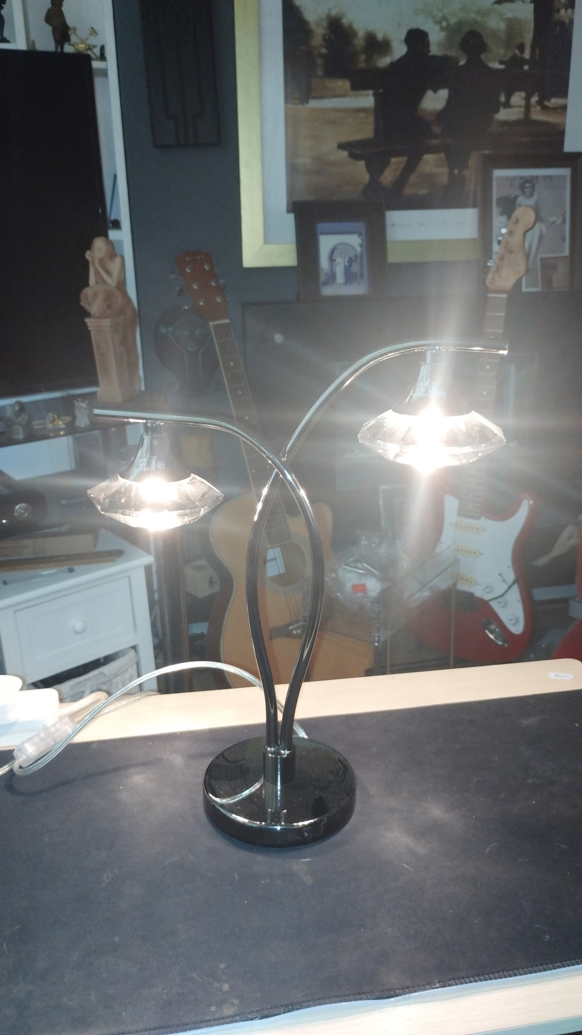 VERY NICE TWIN METAL TABLE LAMP GOOD WORKING ORDER