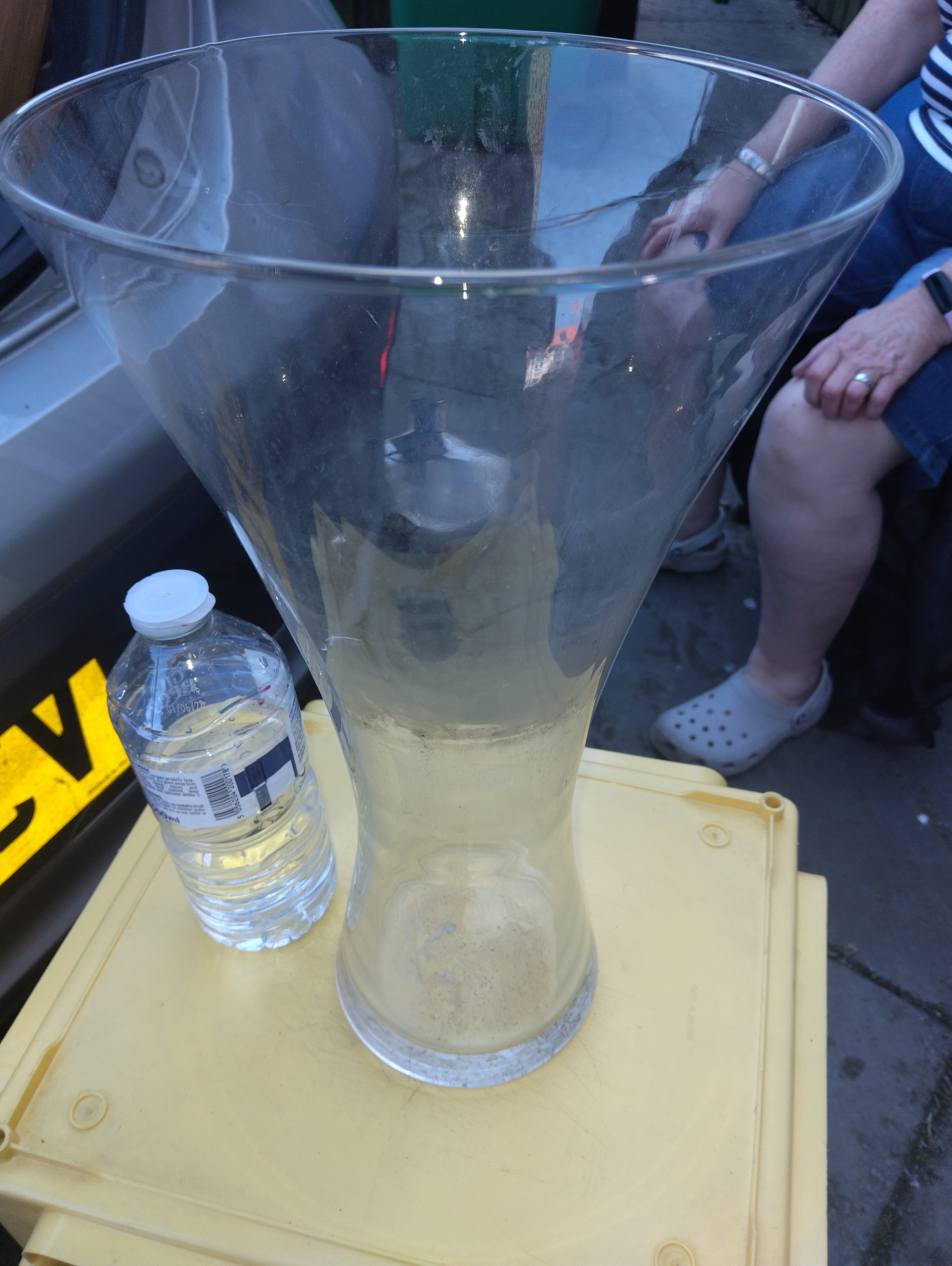 VERY NICE LARGE GLASS VASE