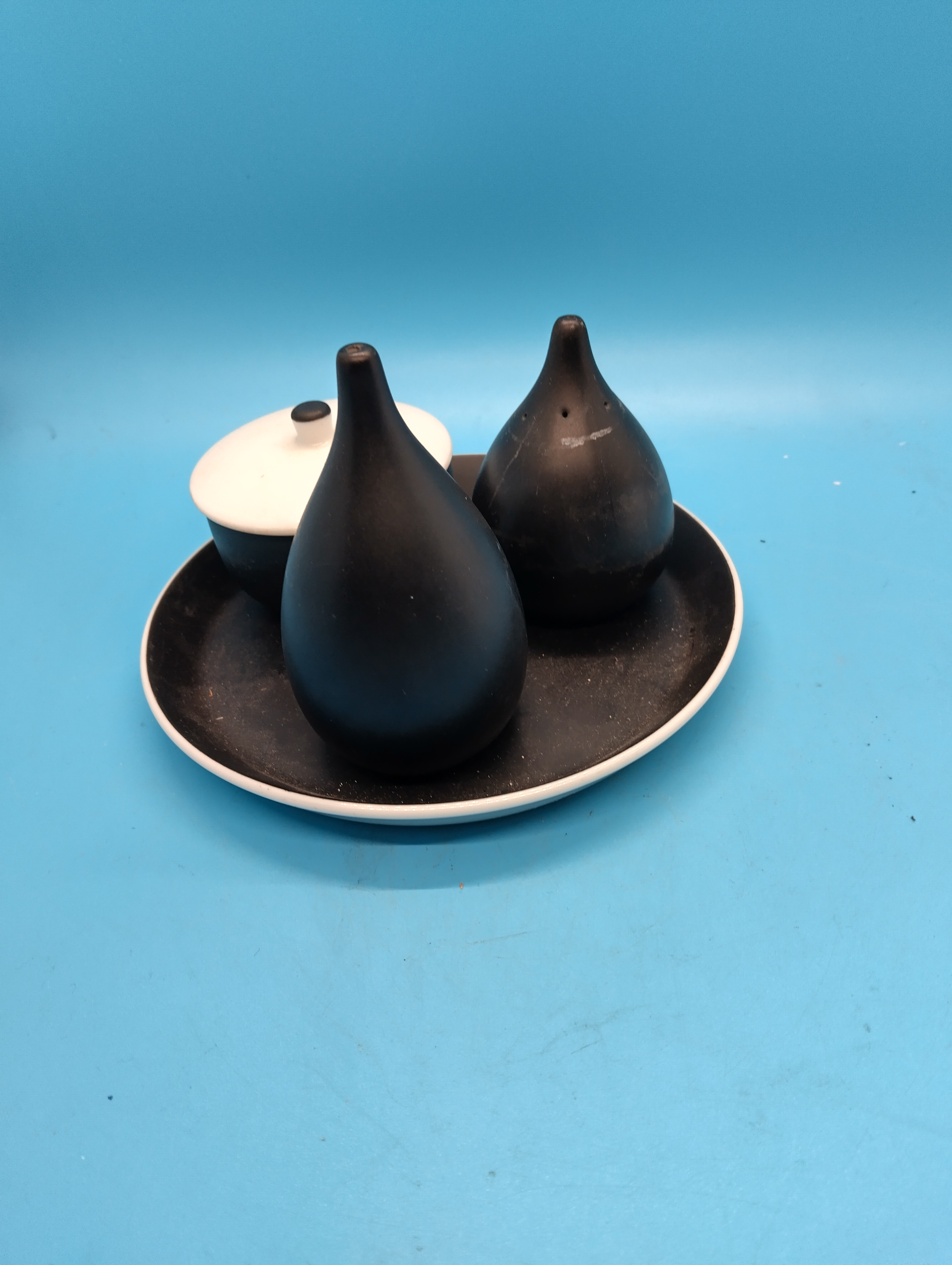 A Mid-Century Modern Style Ceramic Condiment Set