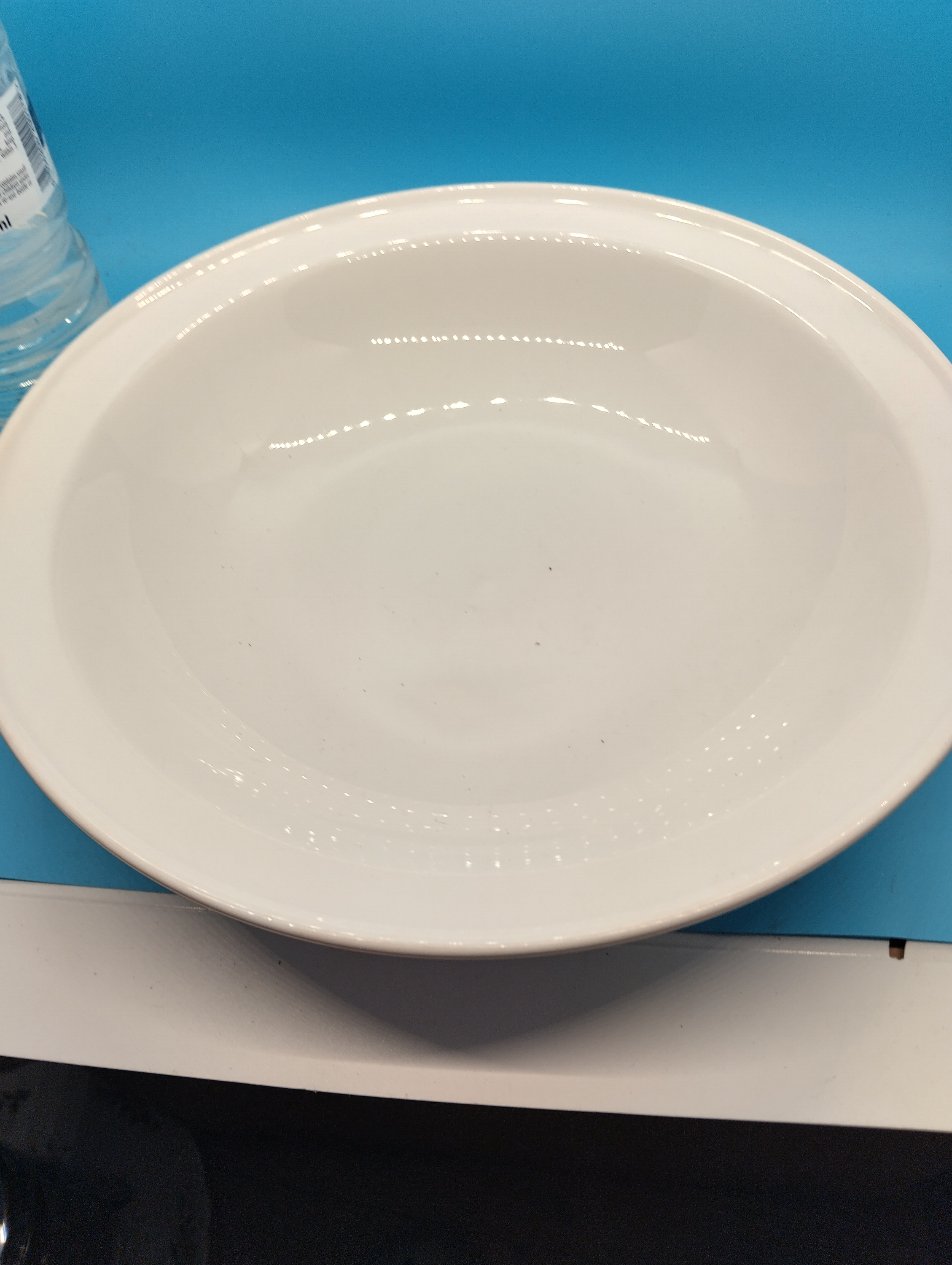 A Pillivuyt France Porcelain Rimmed Bowl, Model 491 A