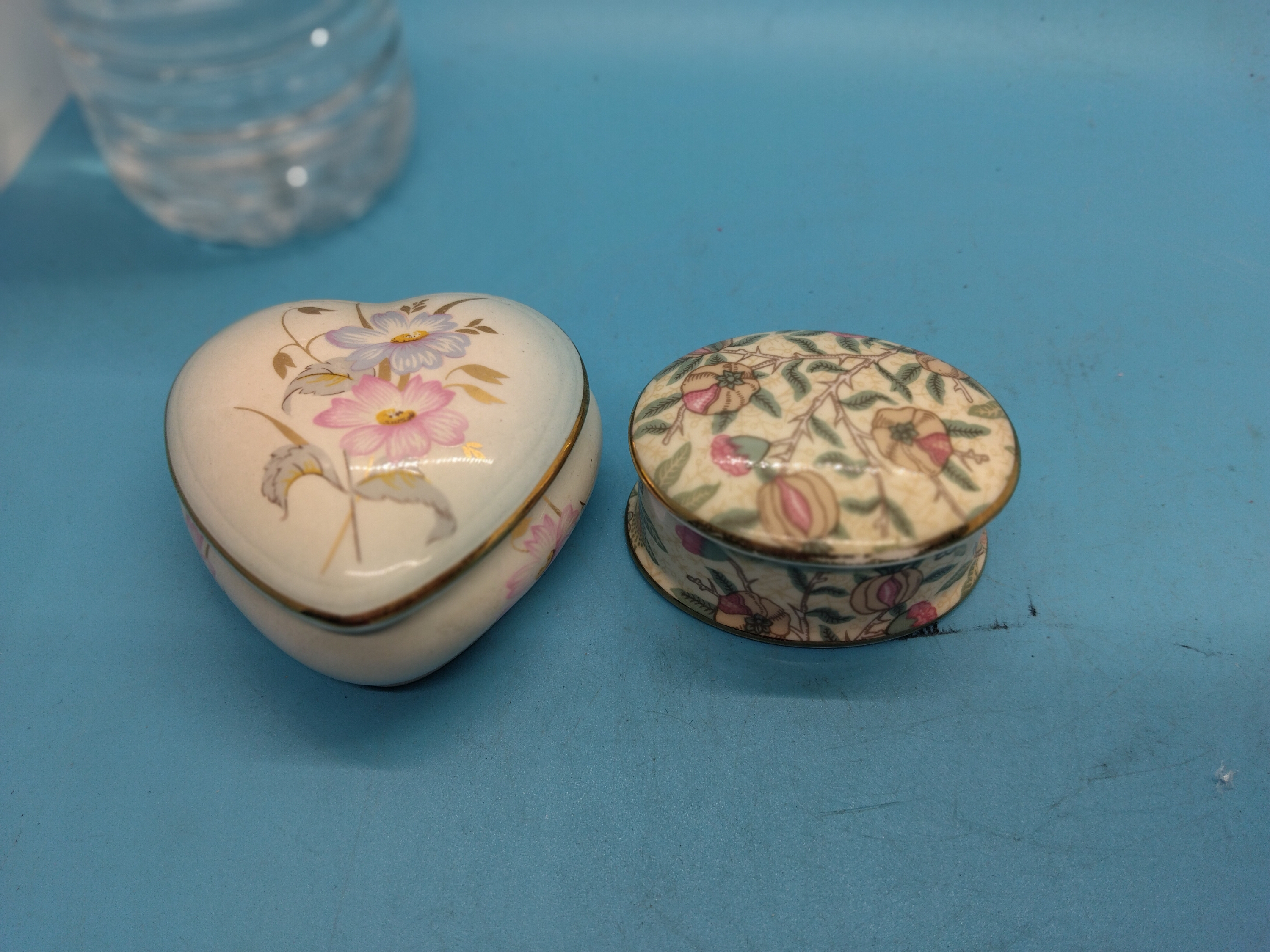 TWO VERY NICE TRINKET BOXES INCLUDING WILLIAM MORRIS INSPIRED