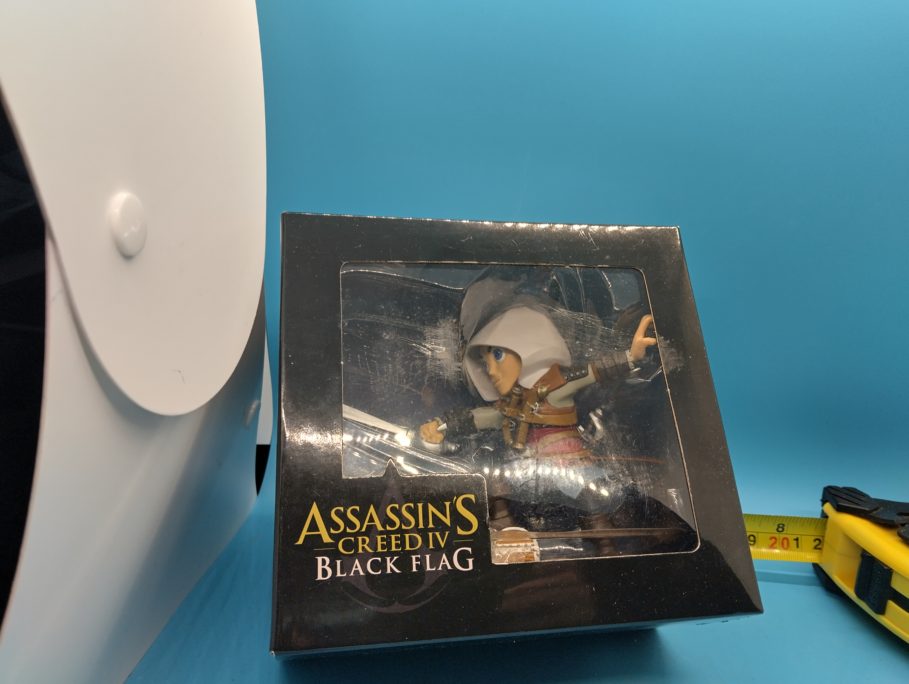 A Loot Gaming Assassin's Creed IV Black Flag Edward Kenway Figurine