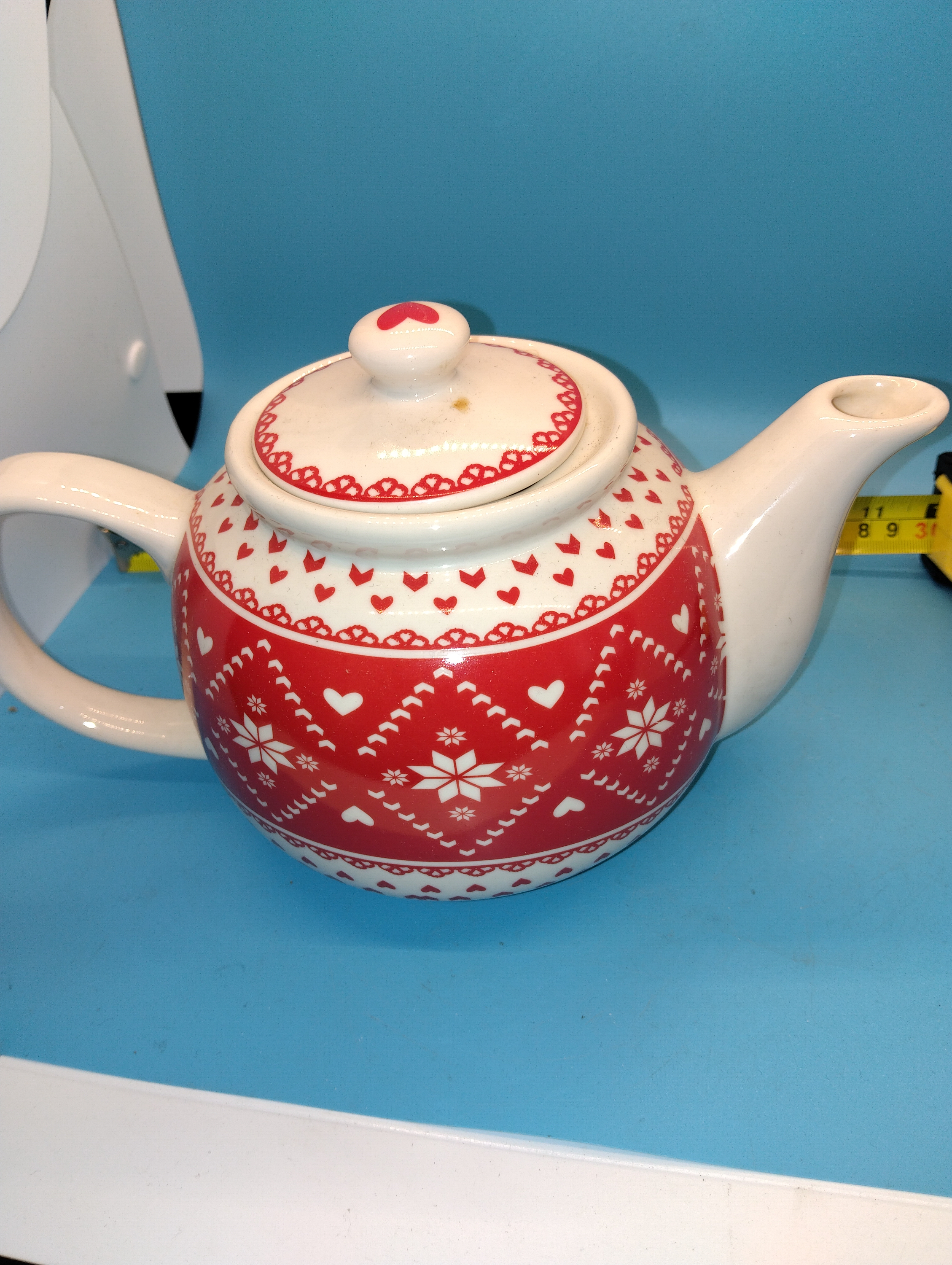 A Linea Home Stoneware Teapot with Nordic Decoration