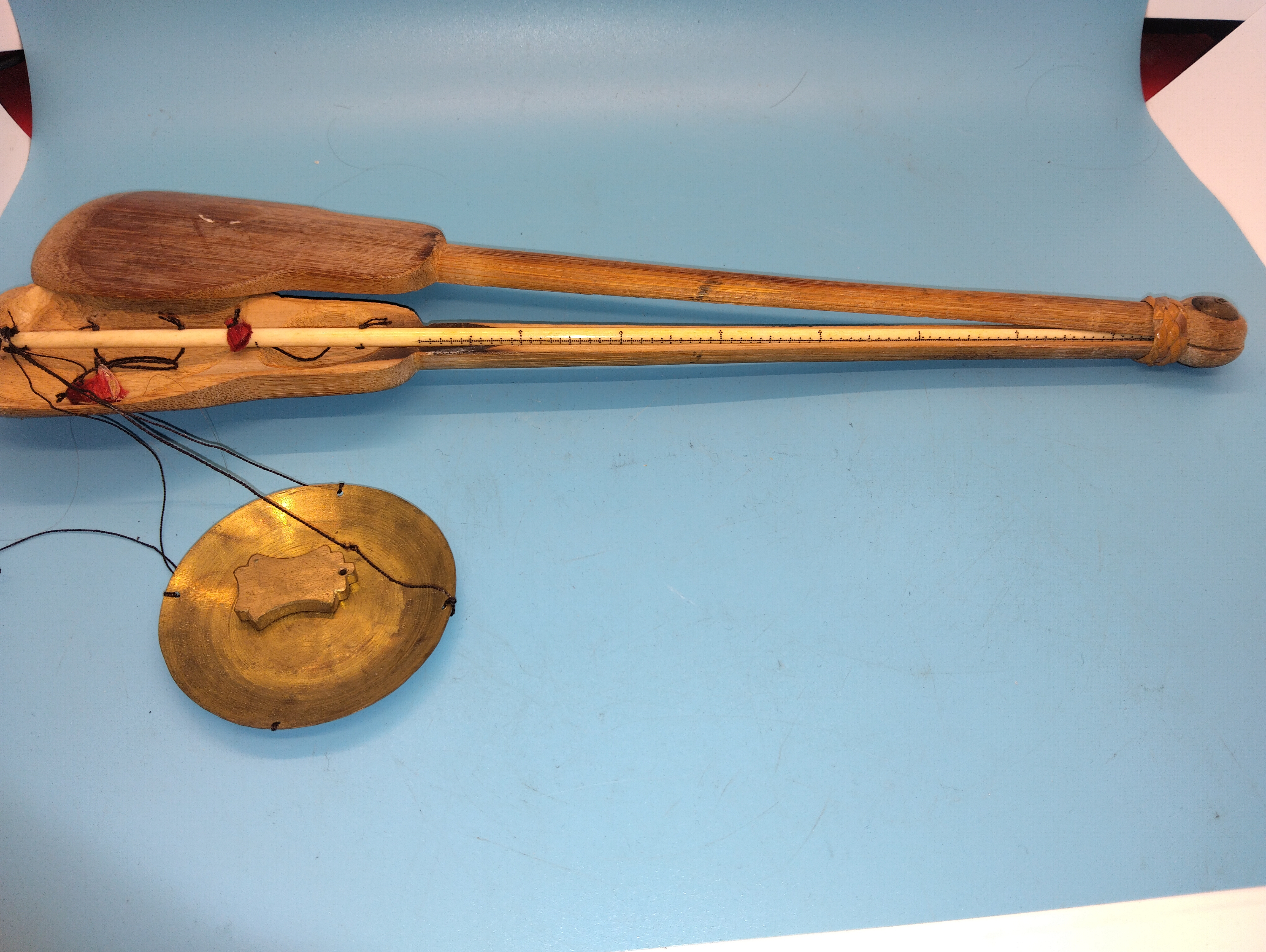 RARE ASIAN WOODEN SPOON STYLE OPIUM WEIGHT MEASURE