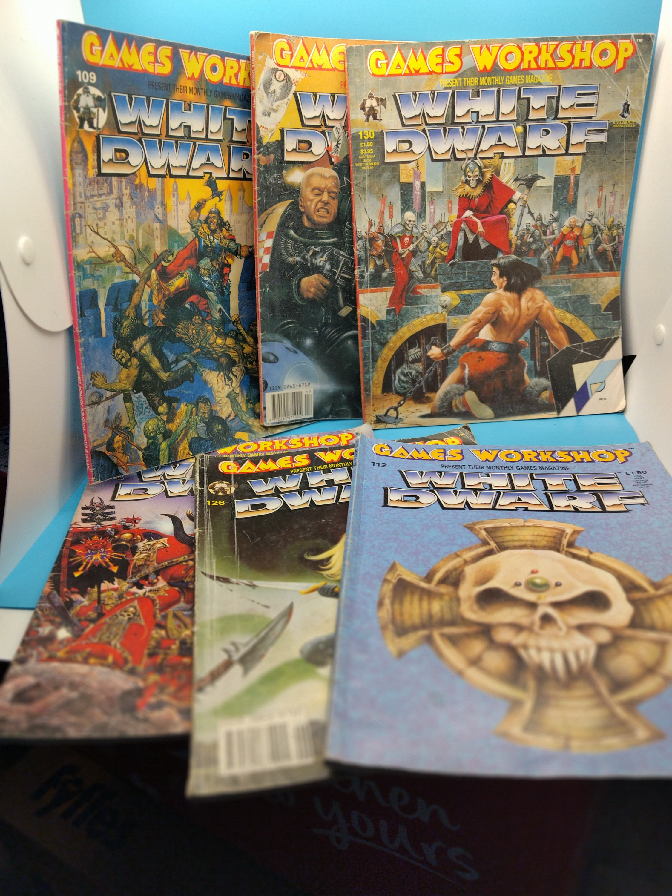 SELECTION OF SIX WHITE DWARF GAMES WORKSHOP COMICS