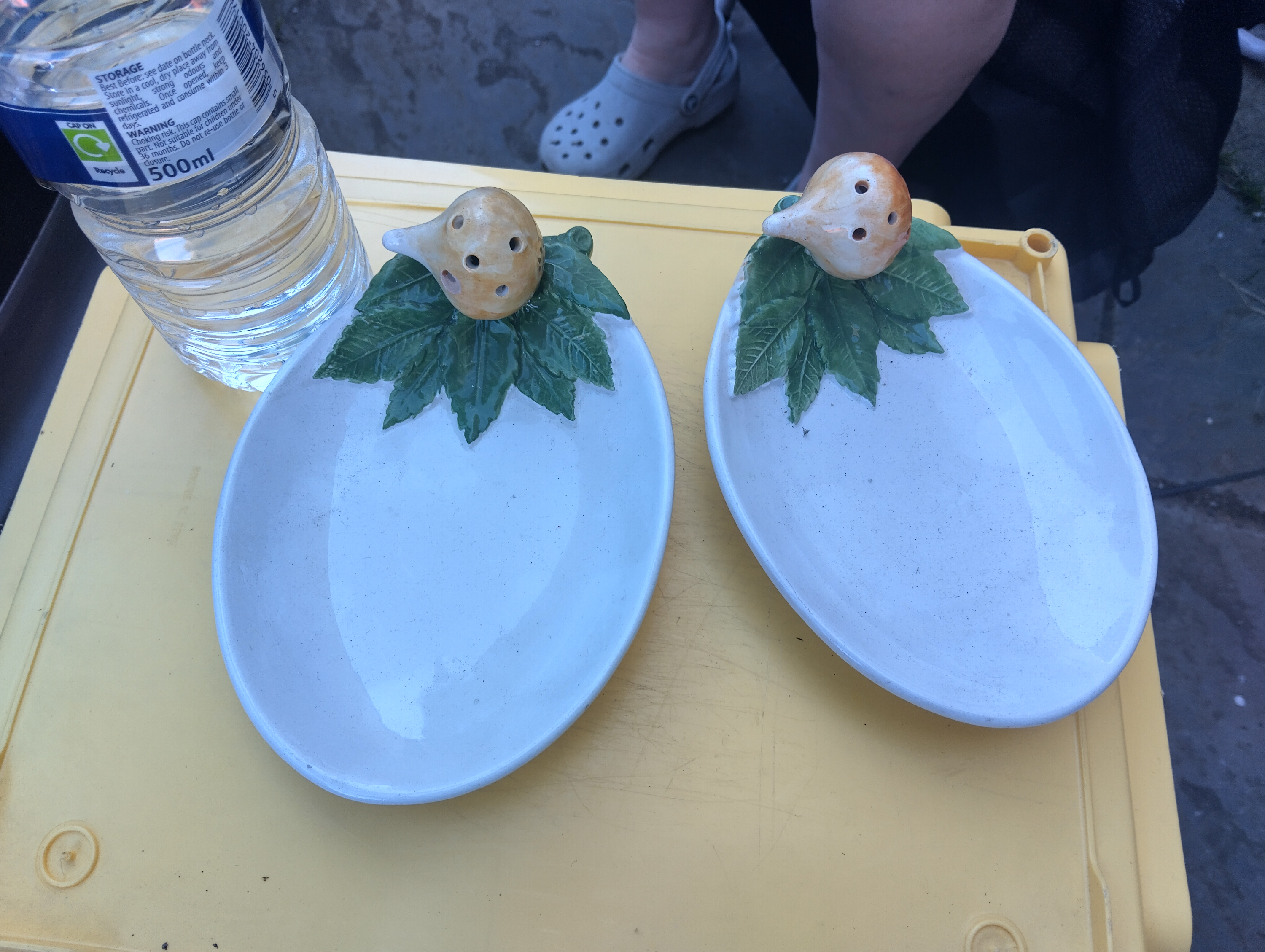 VERY NICE PAIR OF ITALIAN MAJOLICA FIG SERVING DISHES WITH TOOTHPICK HOLDERS