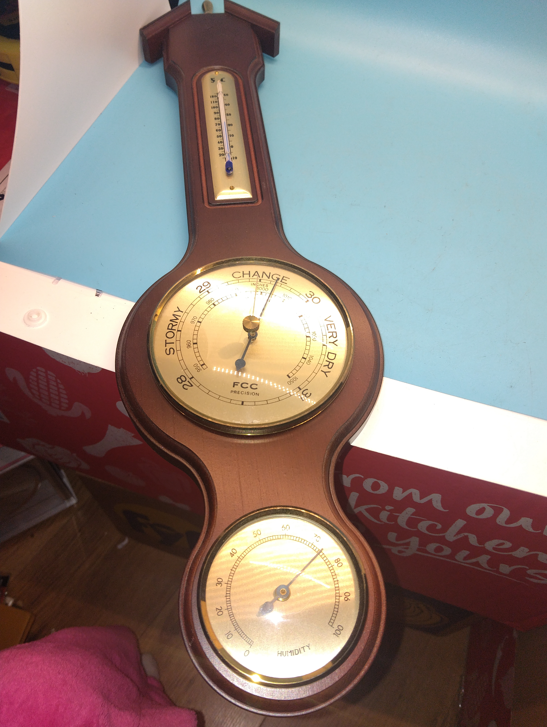 VERY NICE TRIPPLE DISPLAY BAROMETER