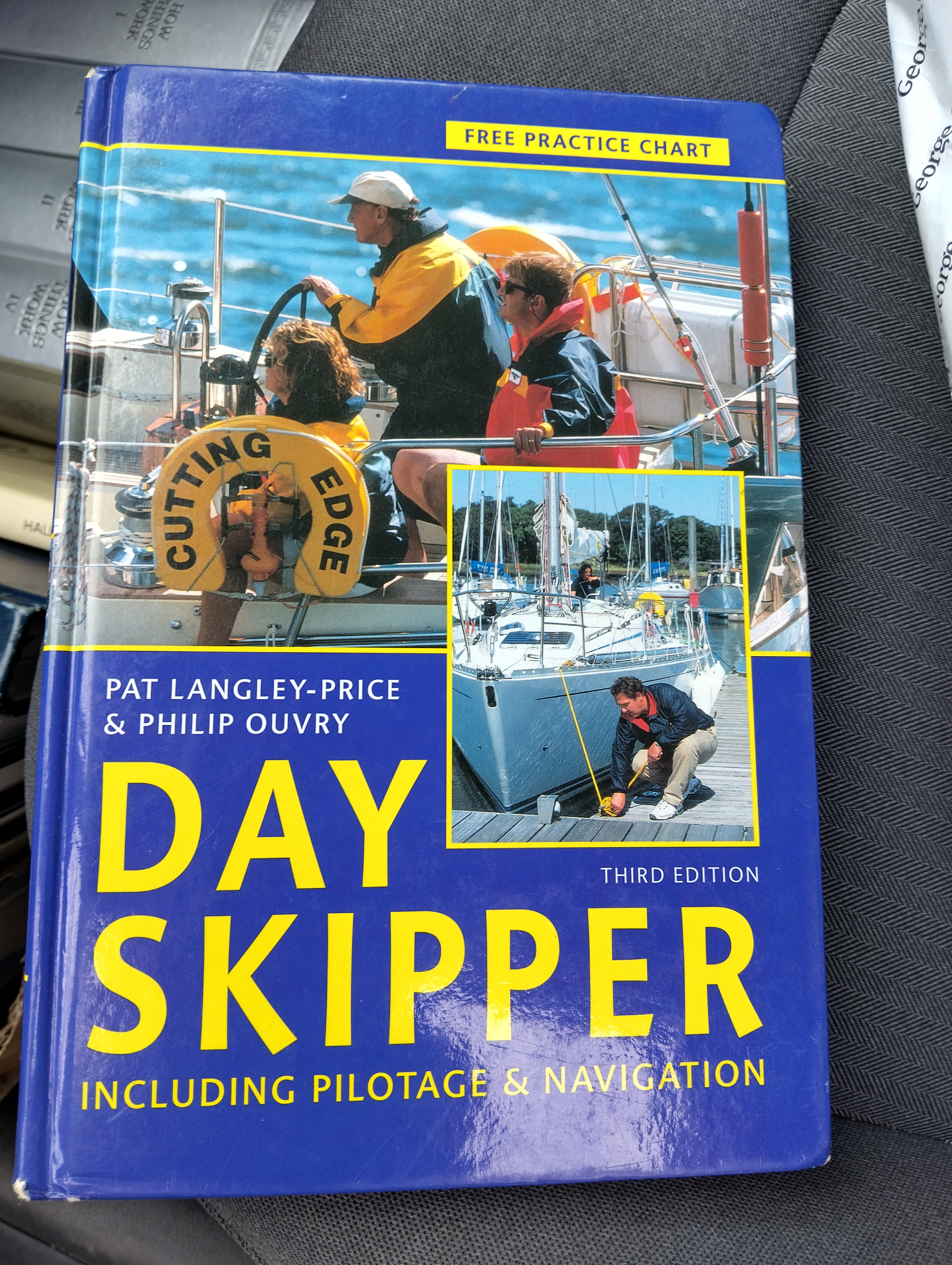 DAY SKIPPER HARDBACK INCLUDING PILOTAGE AND NAVIGATION
