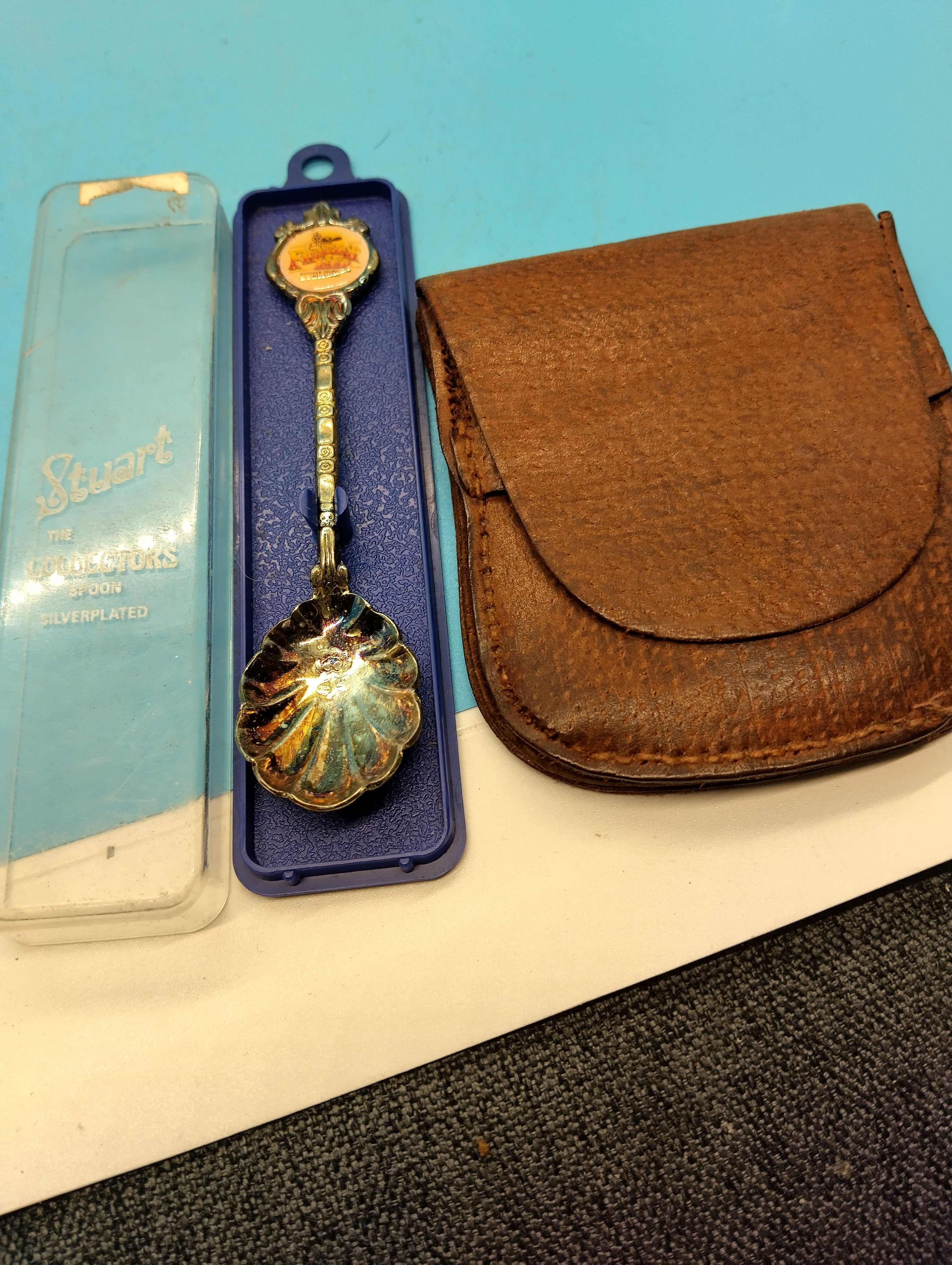 BOXED STUART BERRY SPOON AND LEATHER COIN WALLET