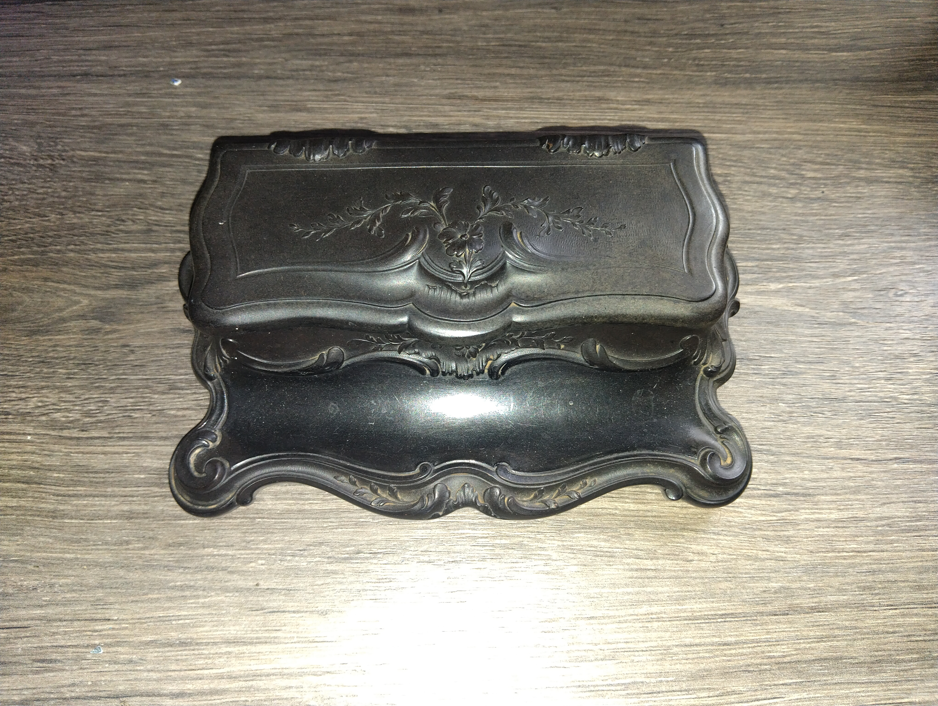 VERY VERY NICE WOODEN ART NOUVEAU DESK STAMP HOLDER