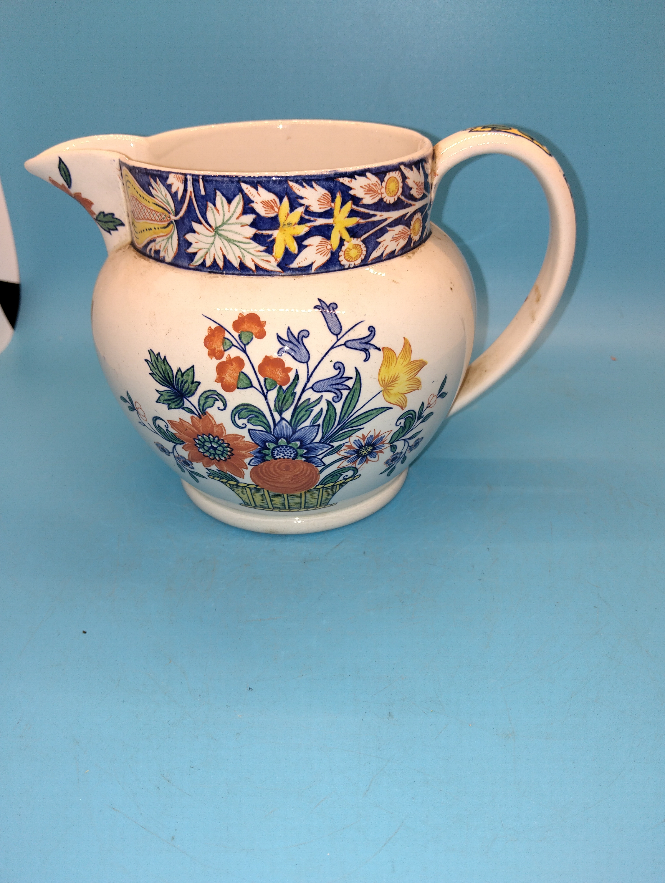 NICE WEDGWOOD ANTIQUE POT RAT JUG