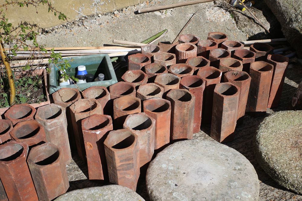 Lot 162: Believed to be Victorian in Age - Terracotta Tubes x 42