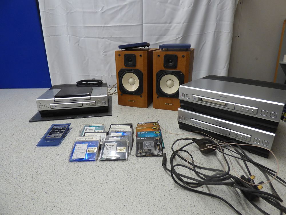 Lot 179: Pioneer Audio Components, Speakers, Portable MiniDisc Player, and MiniDiscs