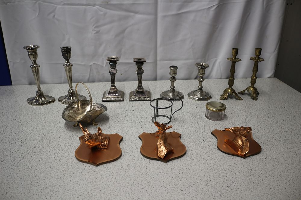 Lot 237: Plateware and Pure Copper Plaques