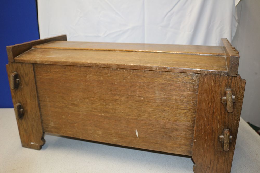 Lot 258: An Arts and Crafts Style Wooden Chest/Blanket Box with Lid