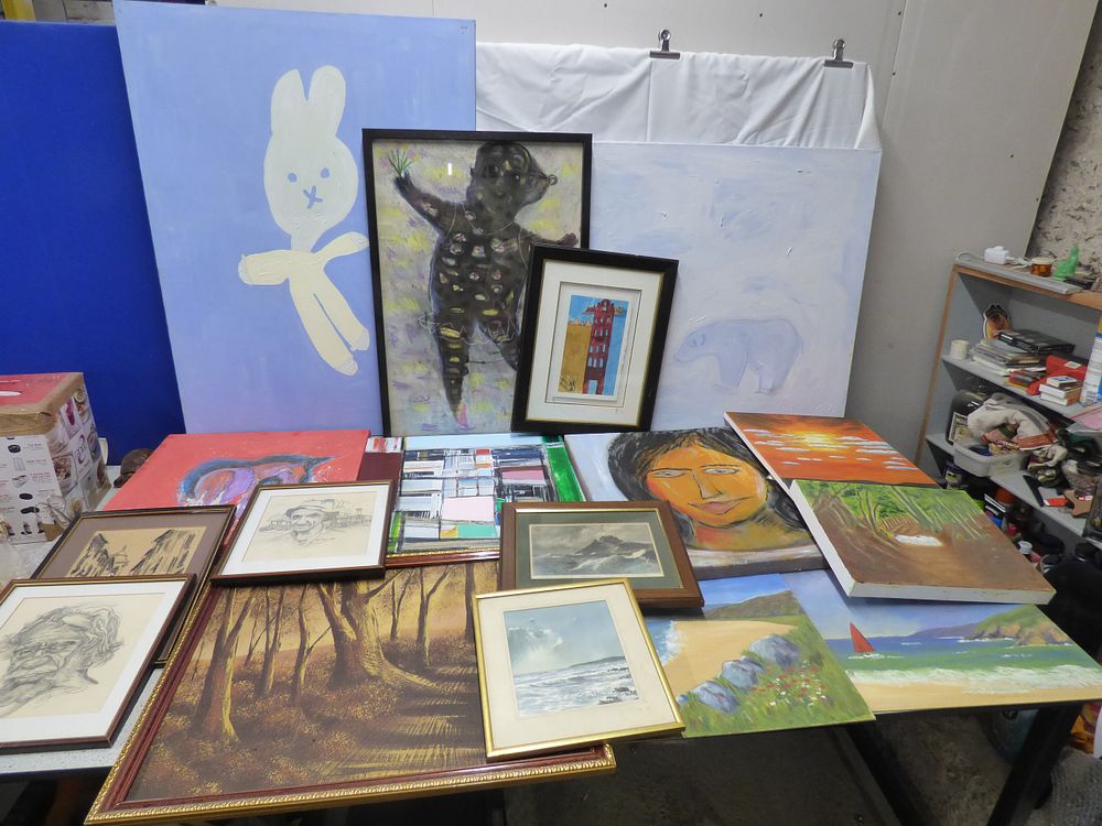Lot 295: Selection of Paintings
