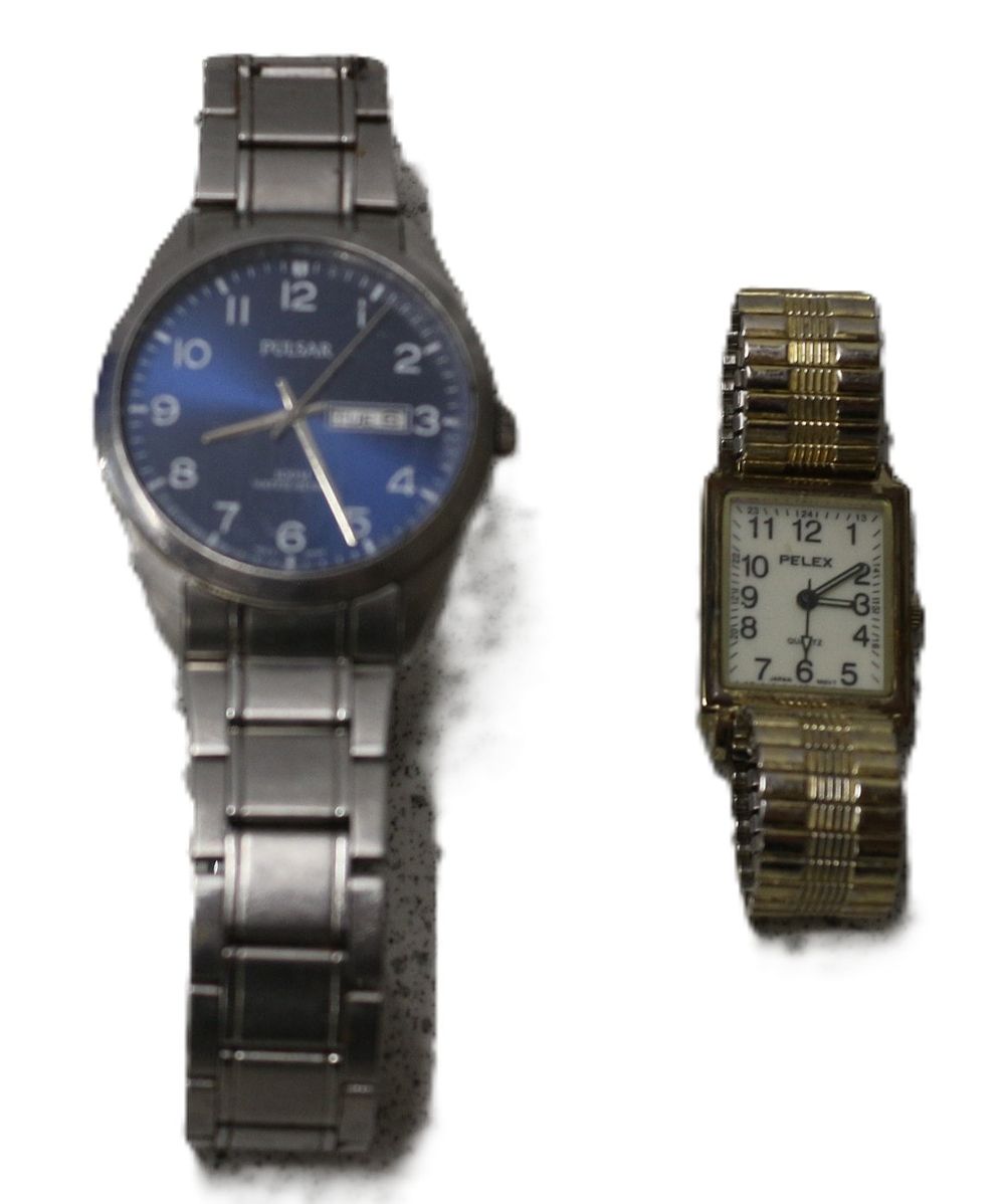 Lot 437: A Pair of Wristwatches: A Pulsar By Seiko VJ33-X022 Men's Blue Dial Day-Date Watch and a Pelex Gold-Tone Quartz Wristwatch