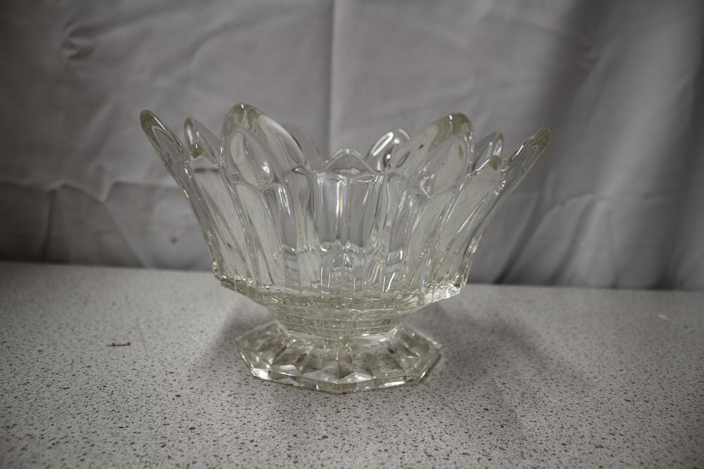 Lot 156: A Vintage Sowerby Clear Crystal Fruit Bowl with Fluted Rim