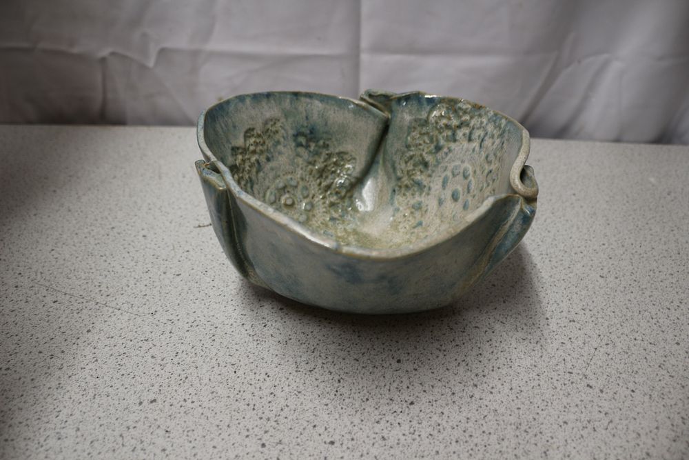 Lot 157: A Studio Pottery Bowl