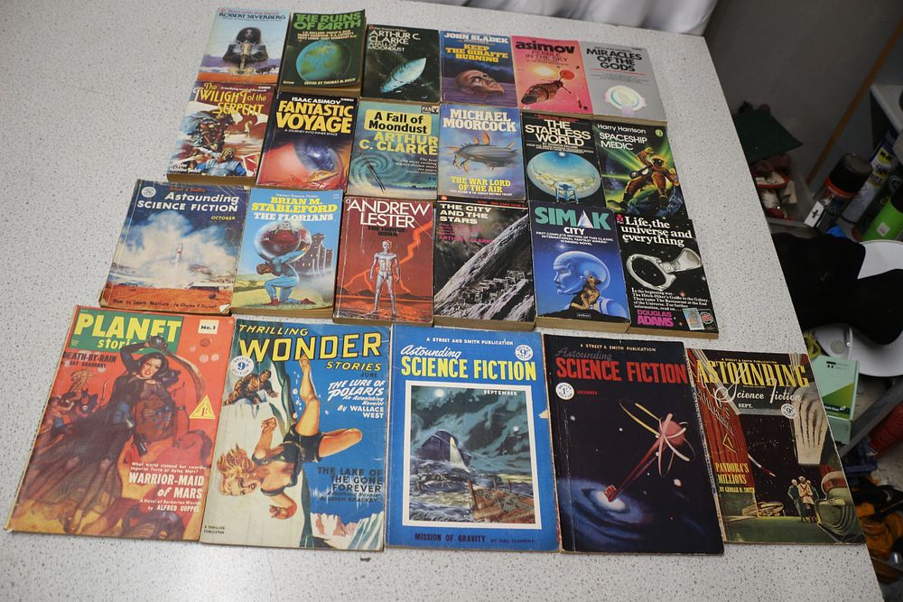 Lot 175: A Collection of Vintage Science Fiction Paperback Books and Pulp Magazines