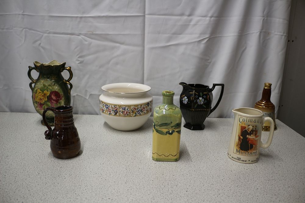 Lot 210: Mixed Lot Including Bell's Old Scotch Whisky Ceramic Bottle, Antique Victorian Jackfield Jug 1890 and more