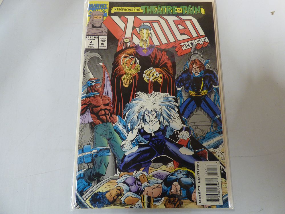 Lot 184: Marvel Comics X-Men 2099 #4 Comic Book