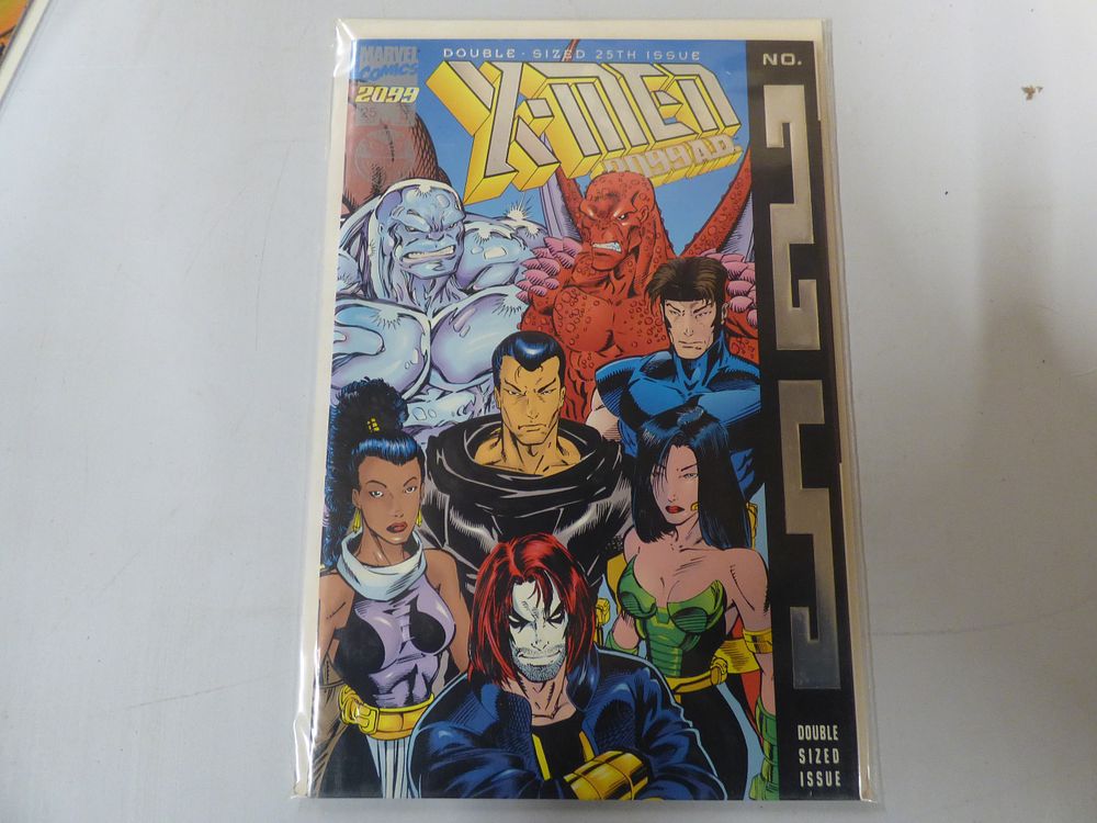 Lot 204: Marvel Comics X-Men 2099 Issue 1 Double-Sized 25th Comic Book