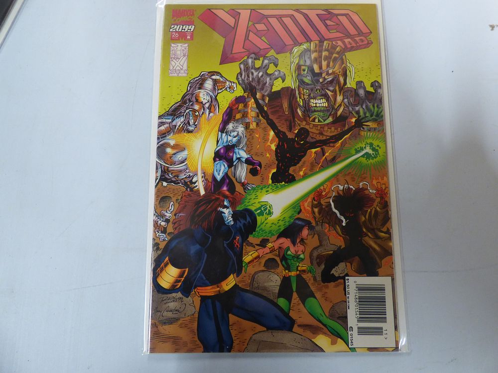 Lot 205: Marvel Comics X-Men 2099 #26 Comic Book
