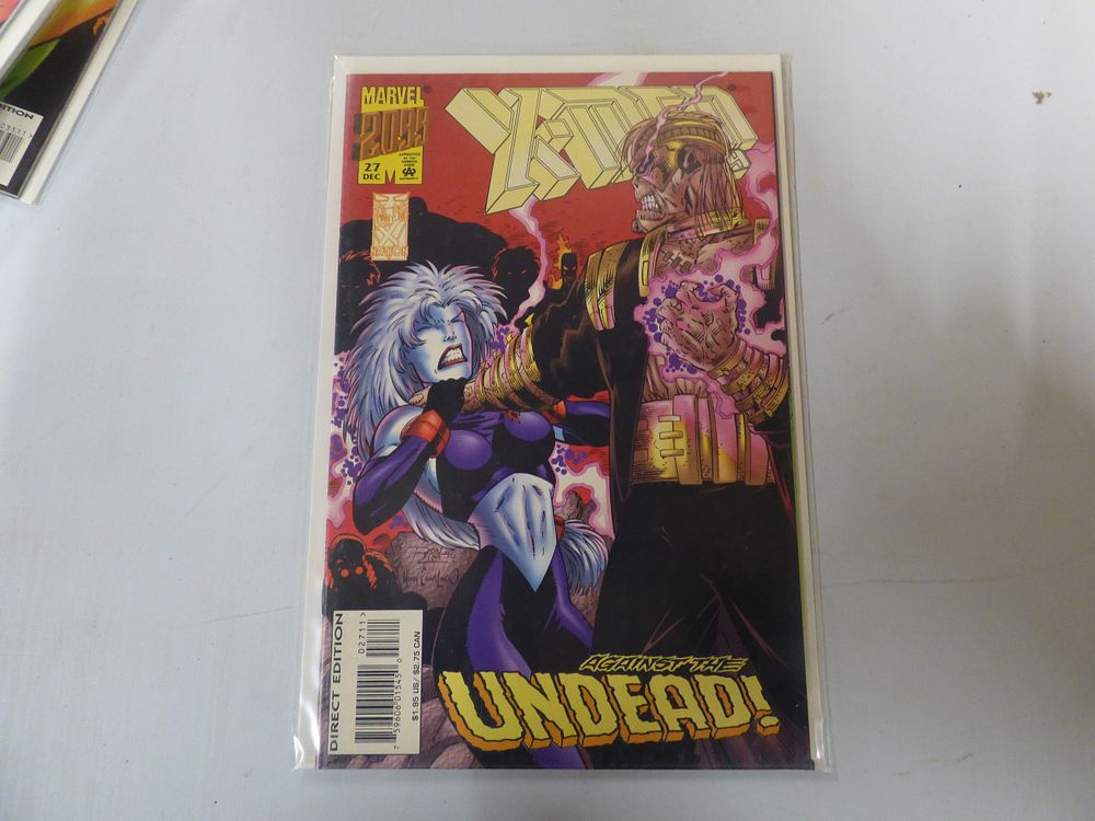 Lot 206: A Marvel X-Men 2099 #27 Comic Book