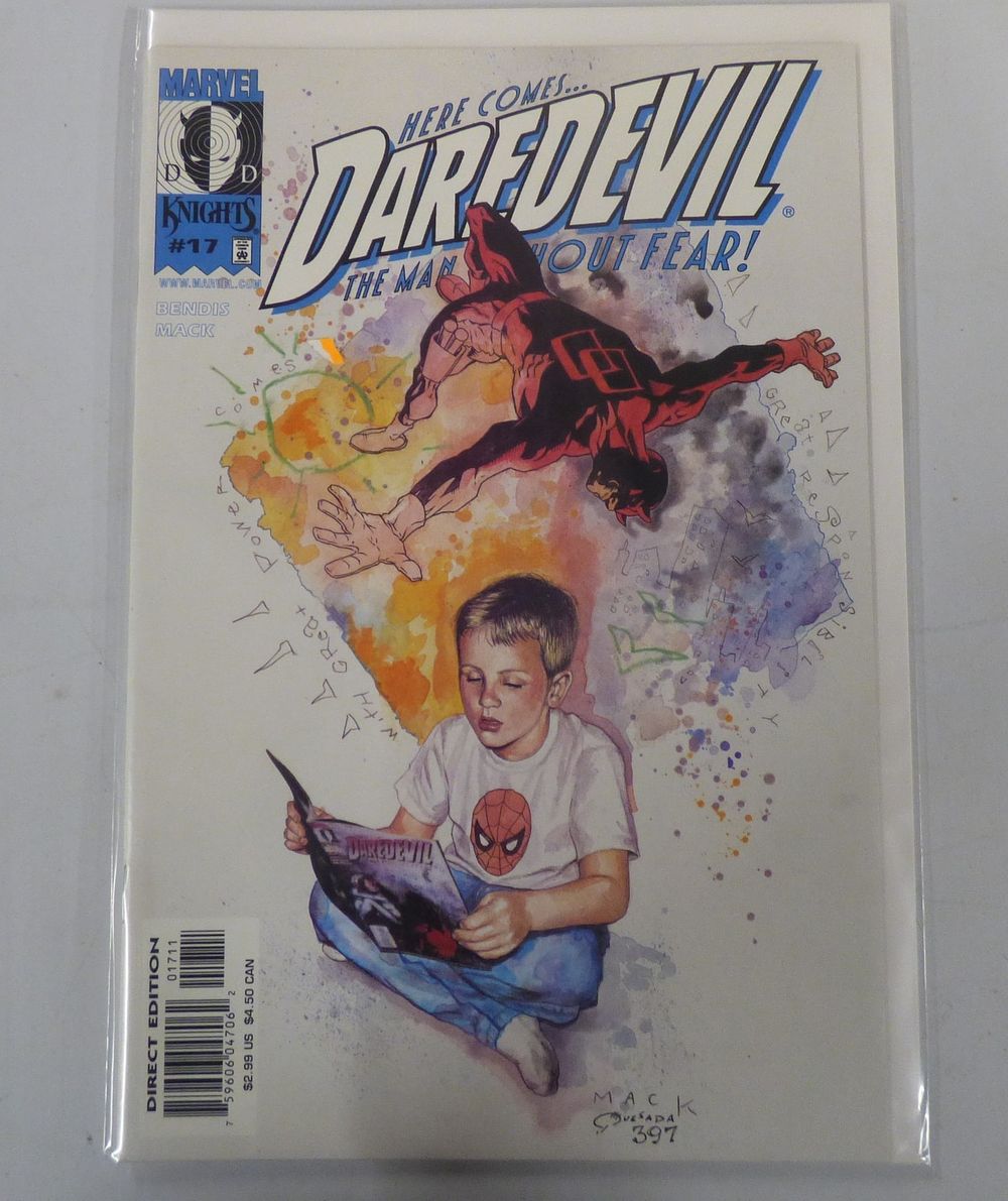 Lot 331: One Marvel Knights Daredevil #17 Comic Book by Bendis Mack