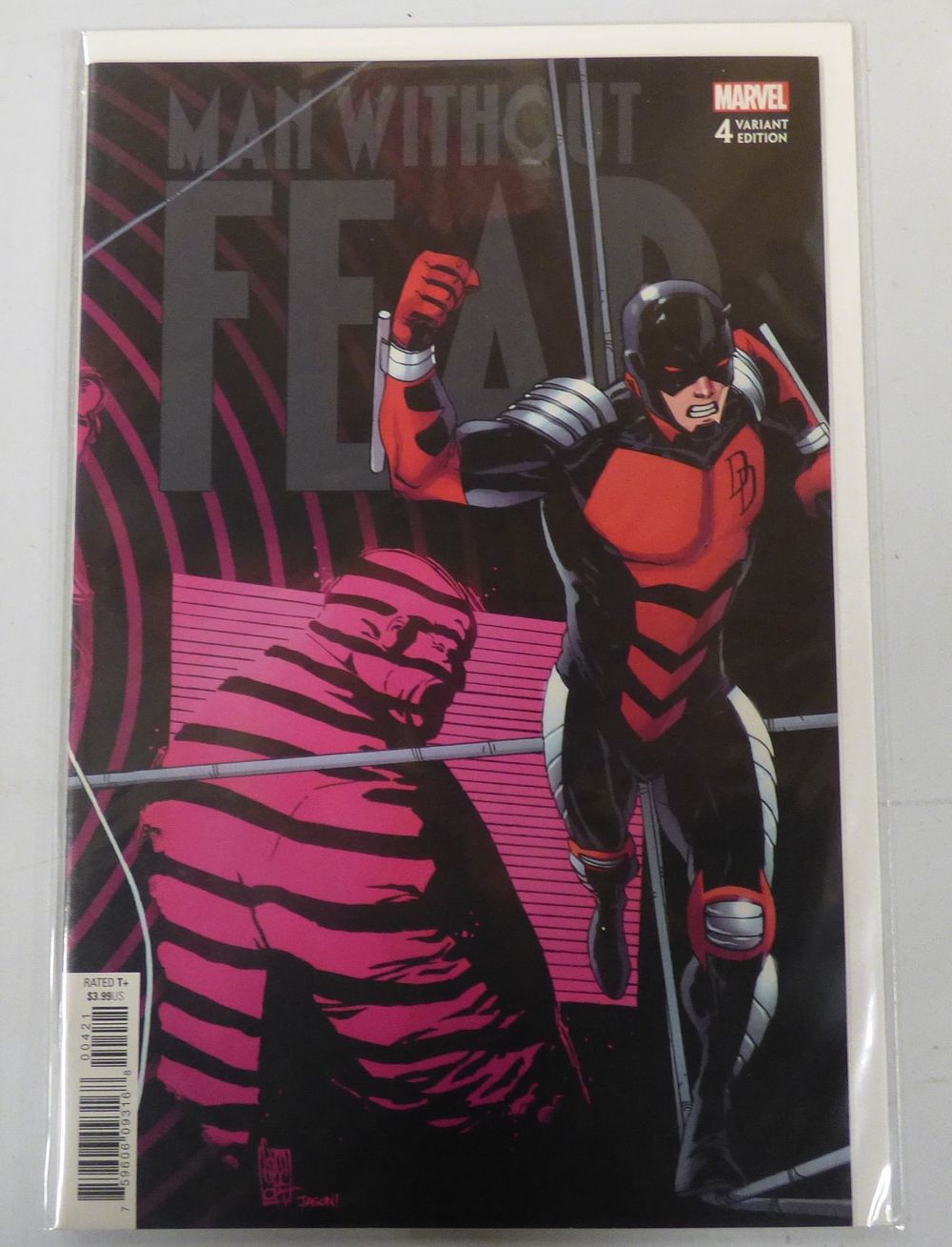 Lot 335: One Marvel Man Without Fear #4 Camuncoli Connecting Variant Comic