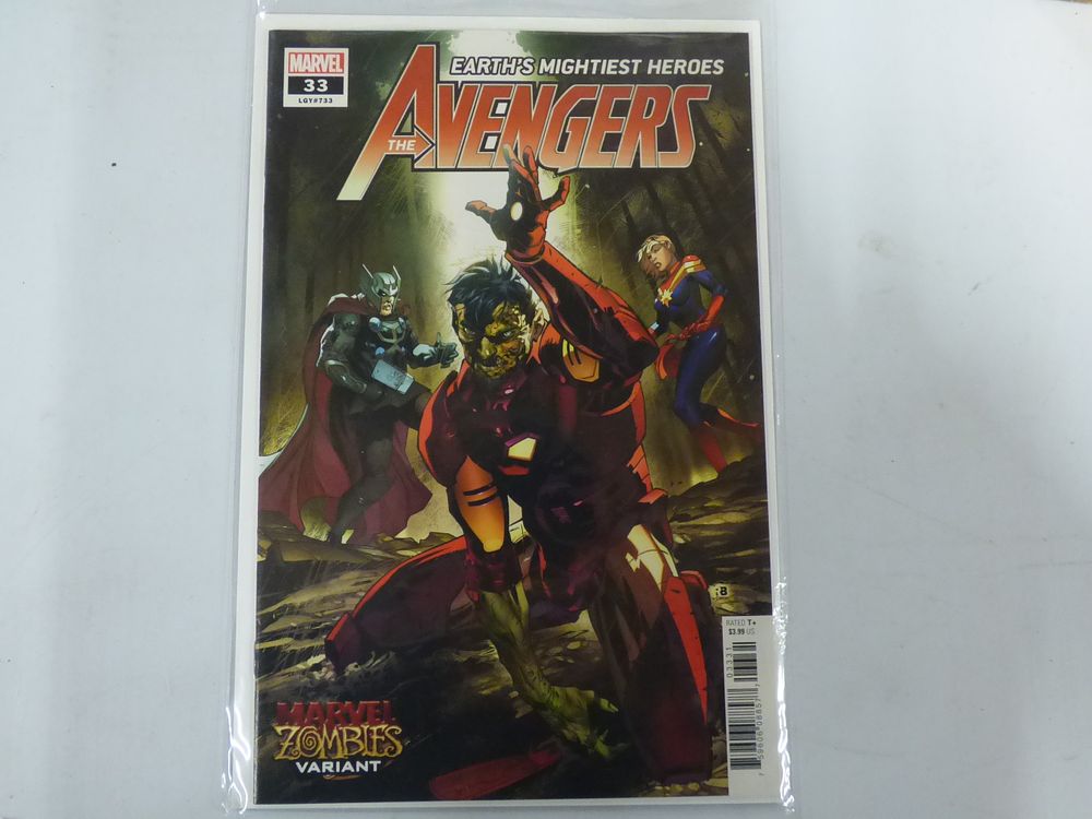 Lot 348: A Marvel Comic Book: The Avengers #33 Marvel Zombies Variant