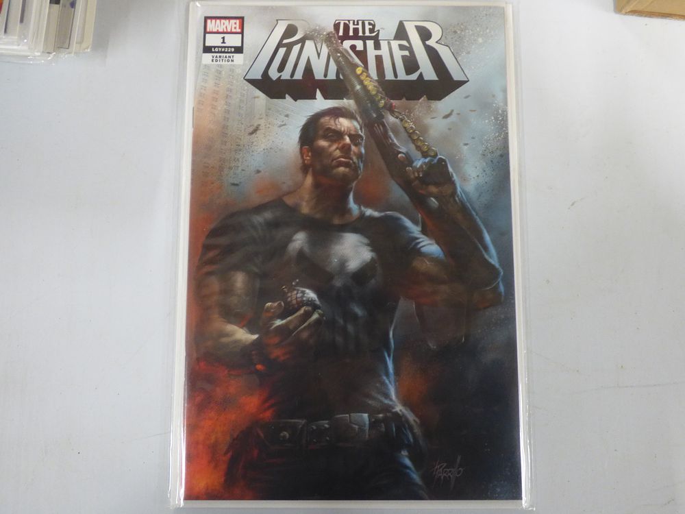 Lot 349: One Marvel The Punisher #1 Variant Edition Comic Book