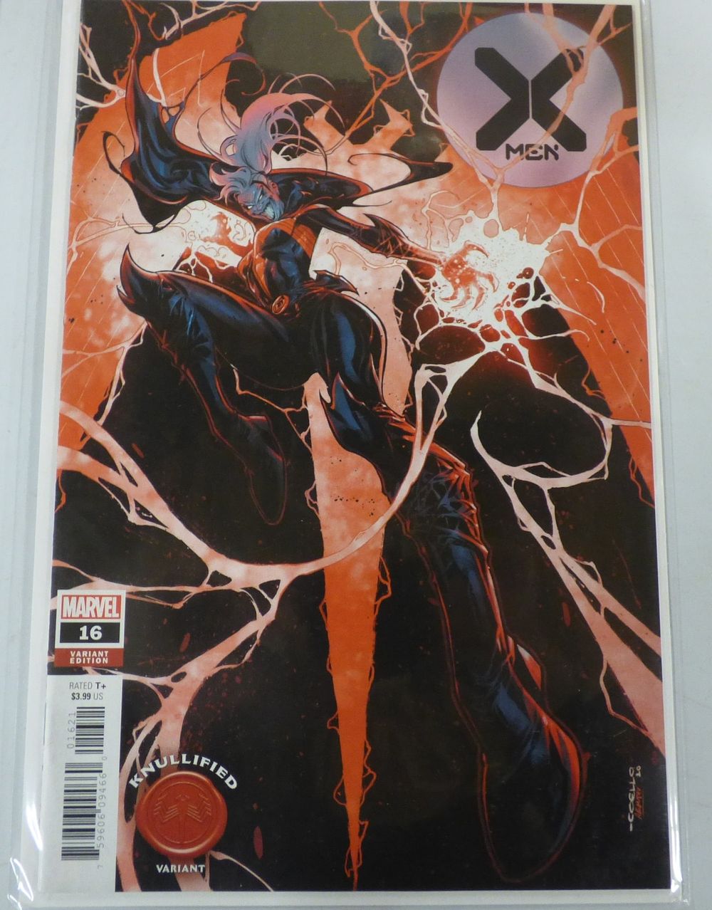 Lot 358: Marvel X-MEN 16 Knullified Variant Edition Comic Book