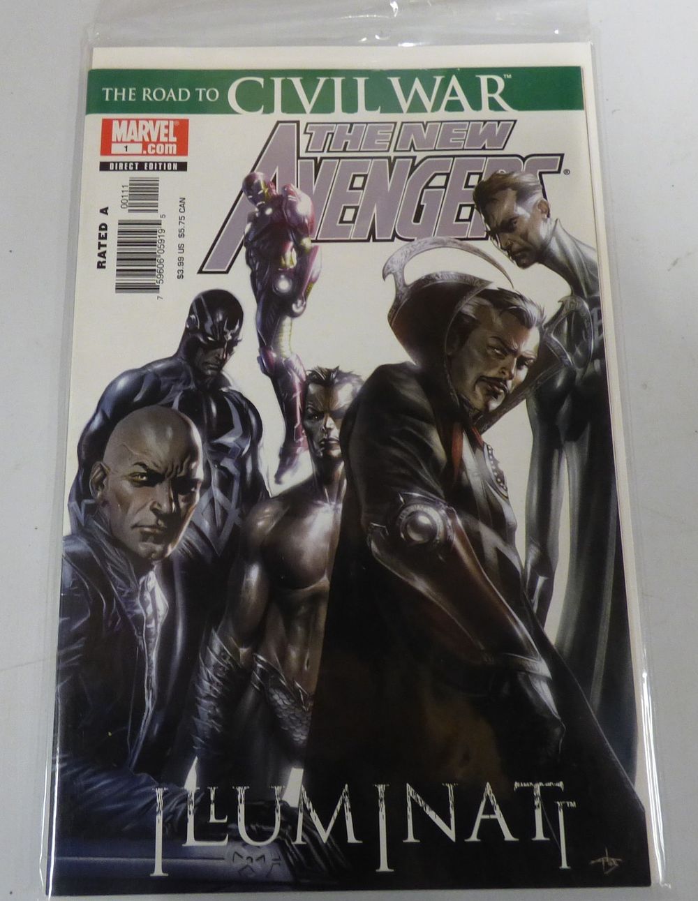 Lot 422: Marvel The Road to Civil War New Avengers Illuminati Comic Book #1