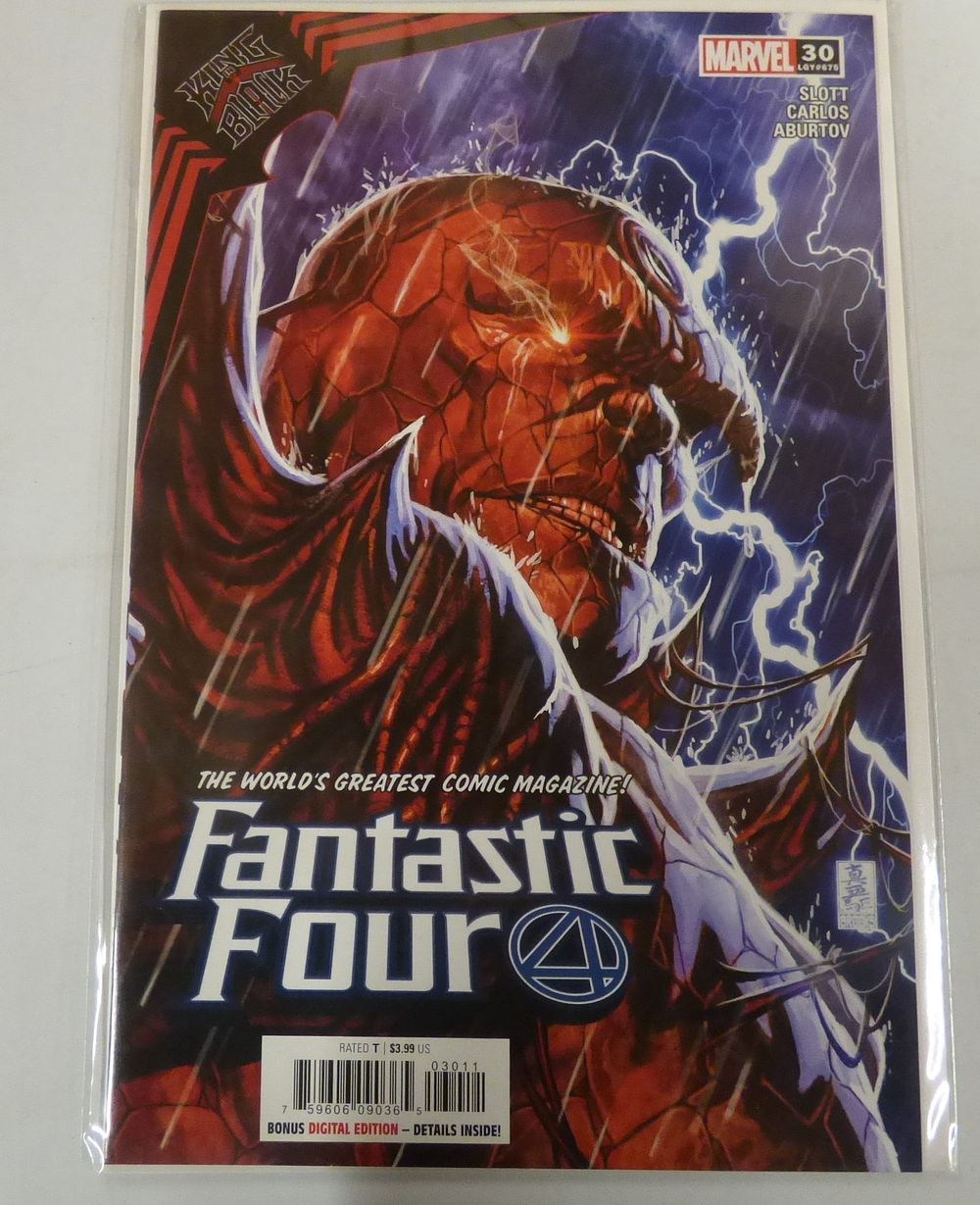 Lot 432: A Marvel Comics Fantastic Four Issue 30 Comic Book
