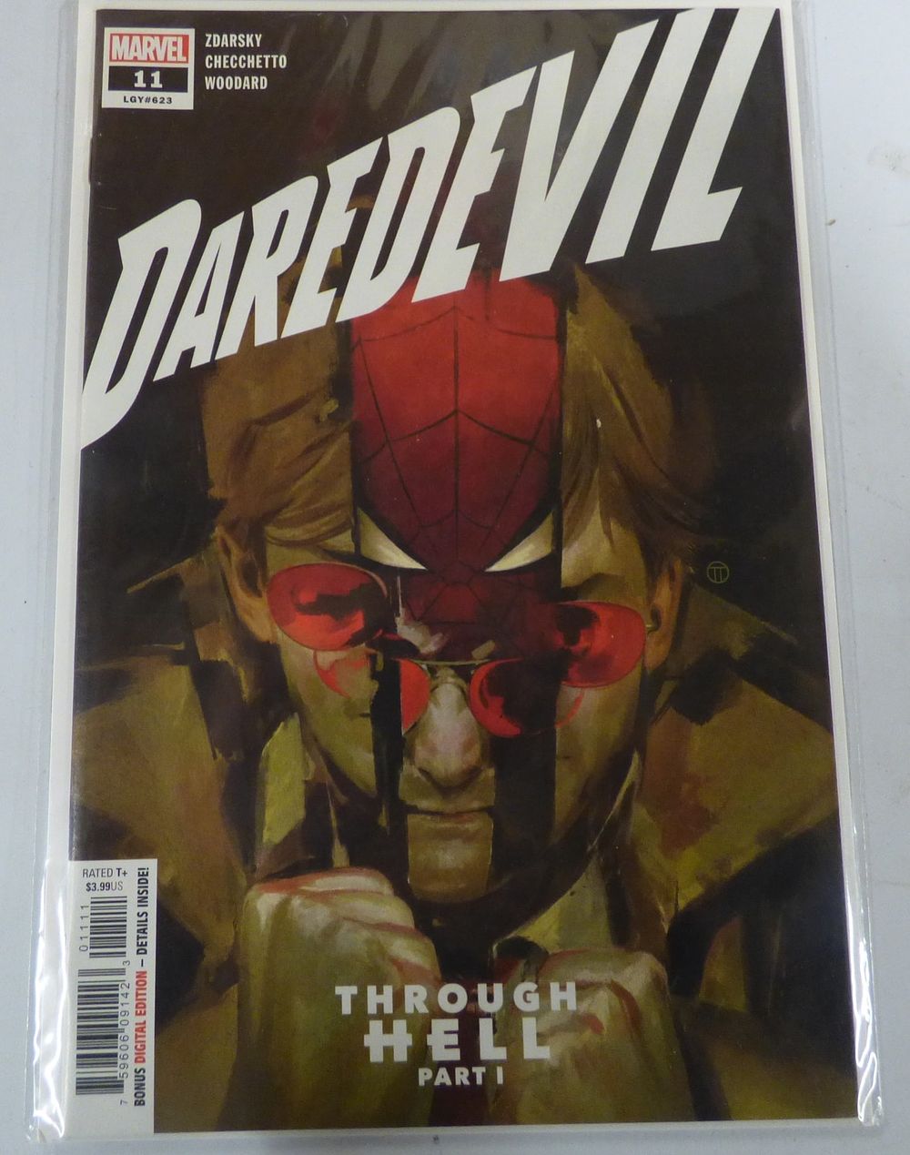 Lot 438: Marvel Daredevil #11 Through Hell Part I Comic by Zdarsky