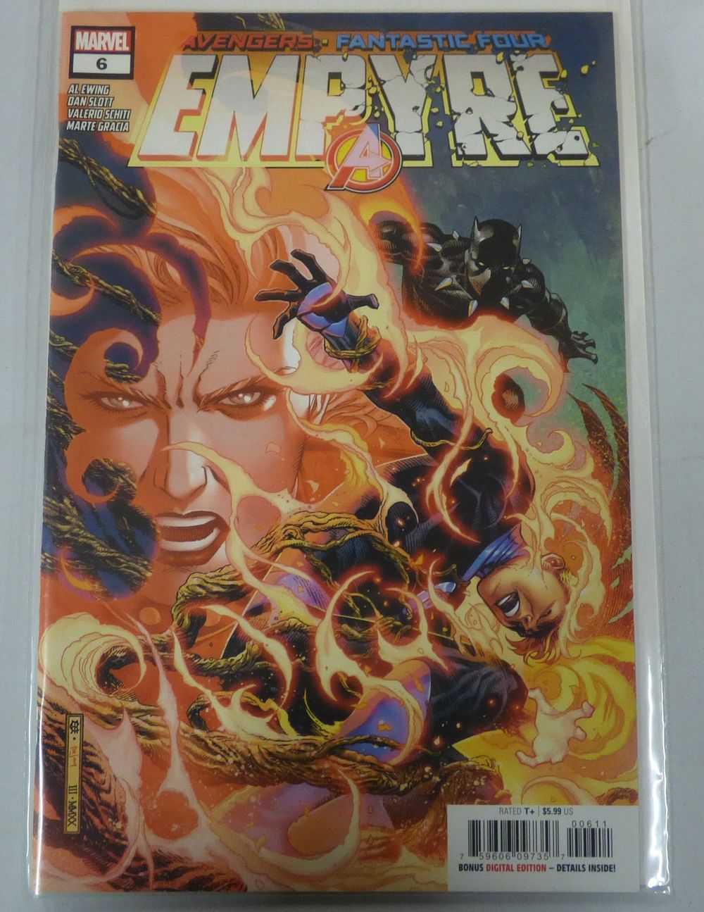 Lot 459: Marvel Empyre #6 Comic Book