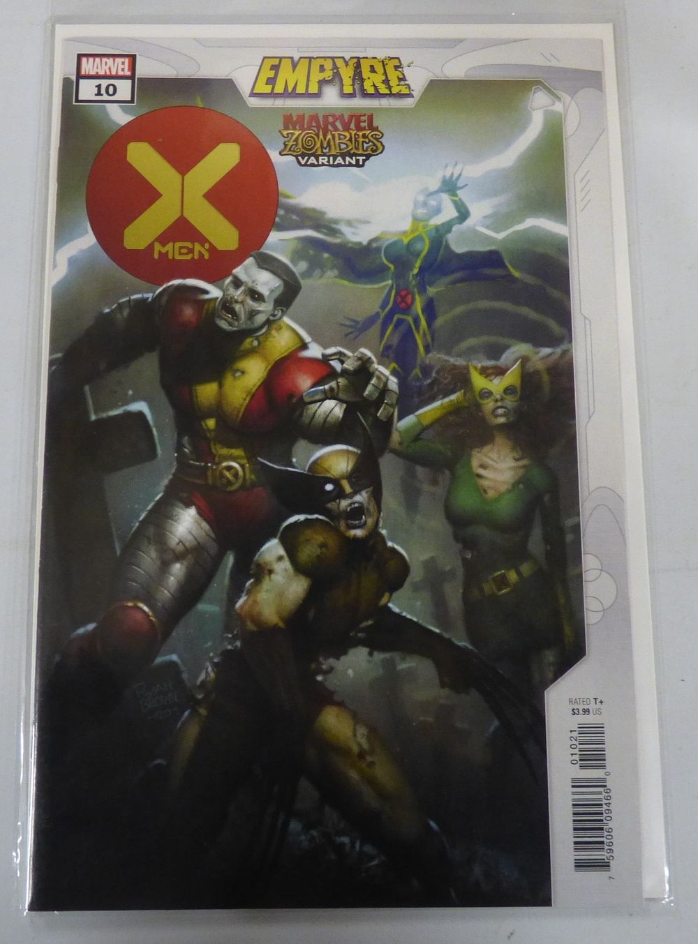 Lot 462: Ryan Brown Marvel Empyre #10 X-Men Zombies Variant Comic Book